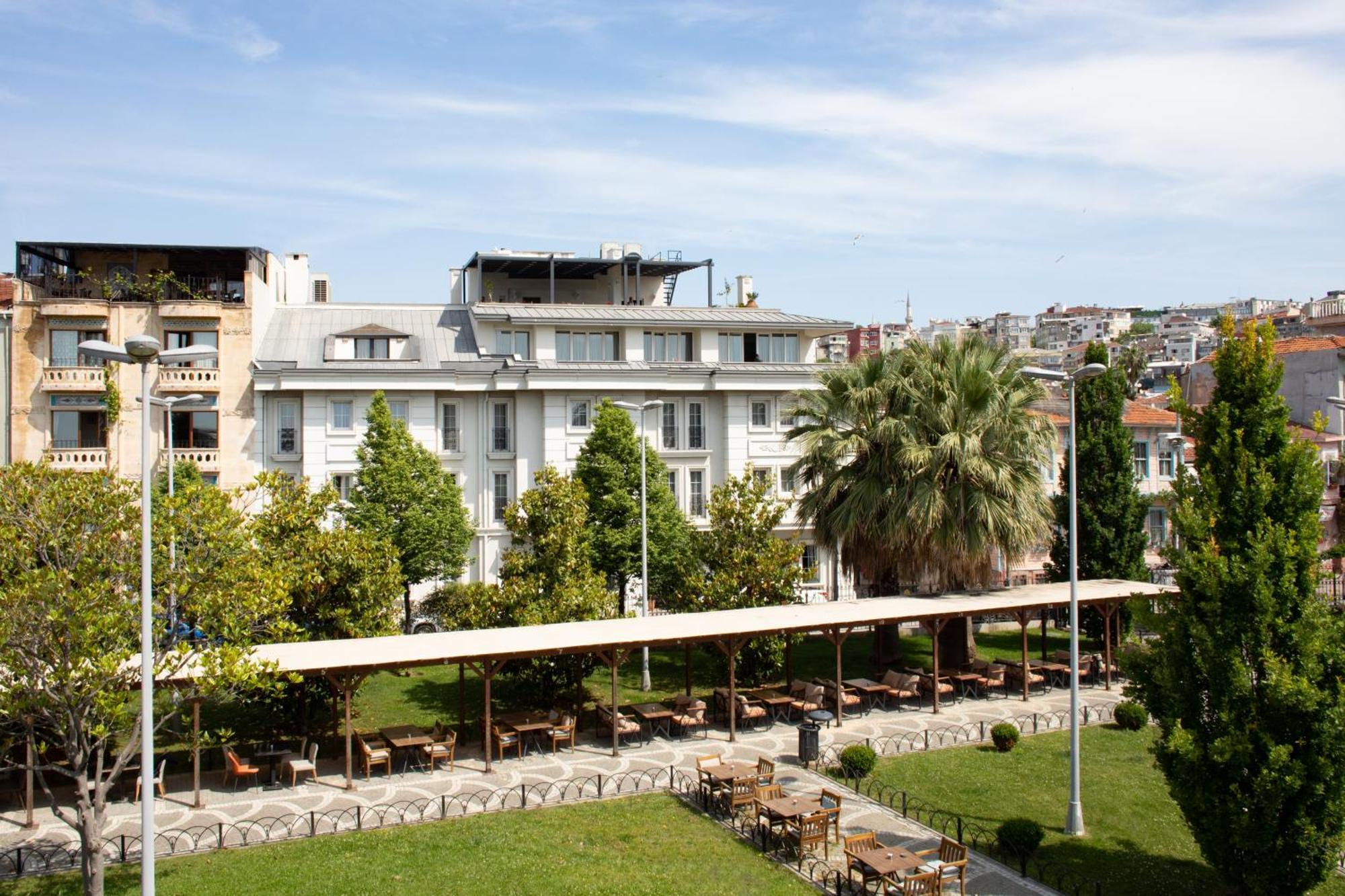 Recital Park Hotel 4*