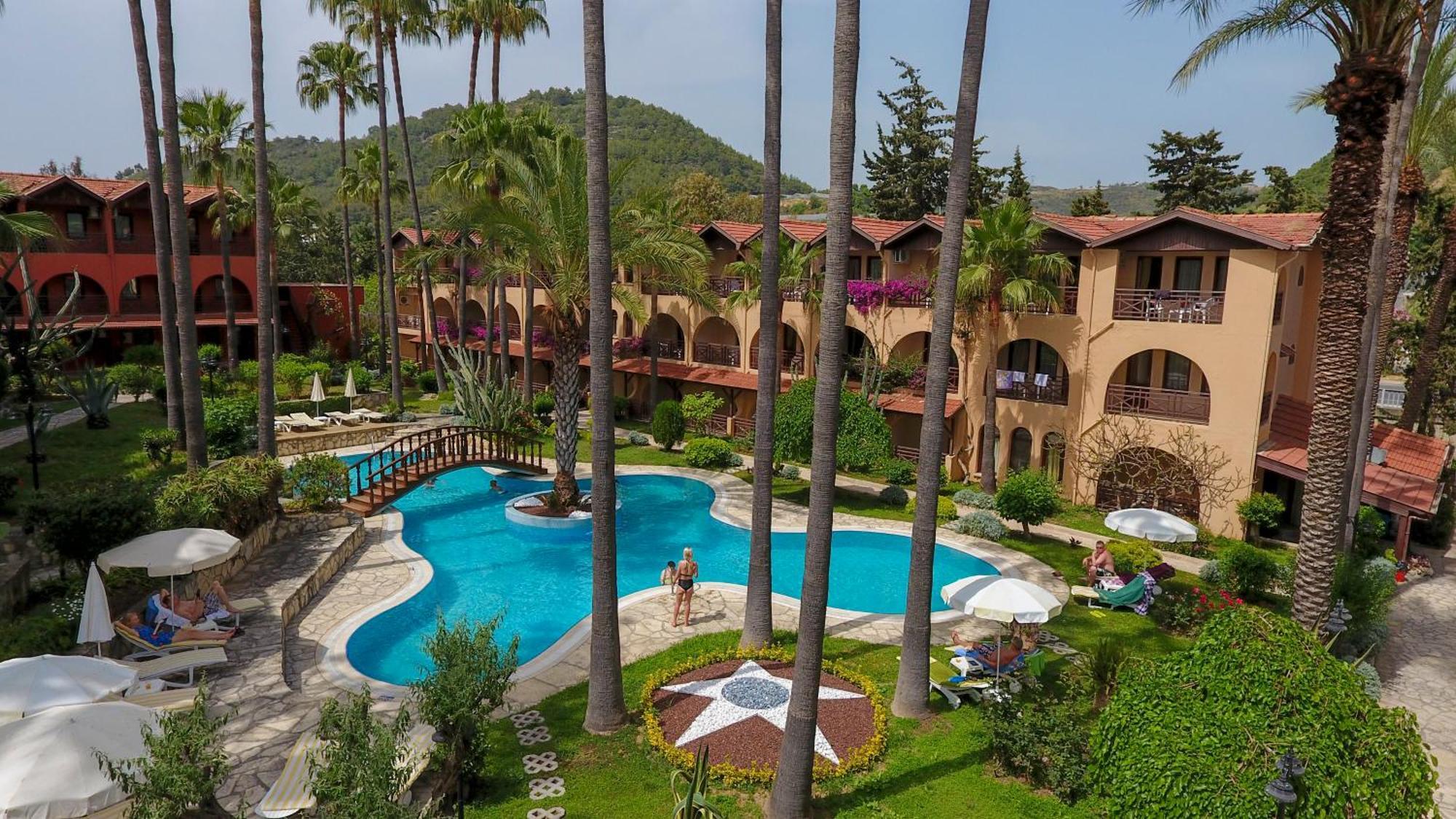 Club Tropical 4*