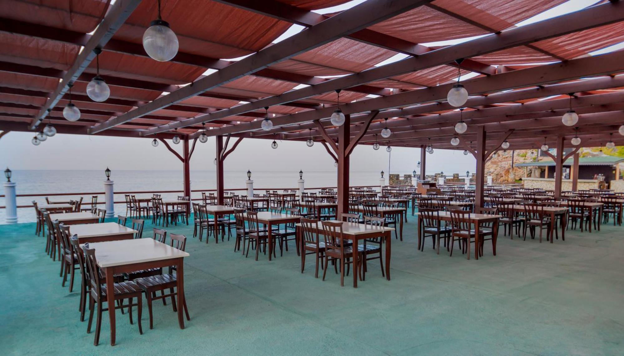 Club Tropical Hotel 4*