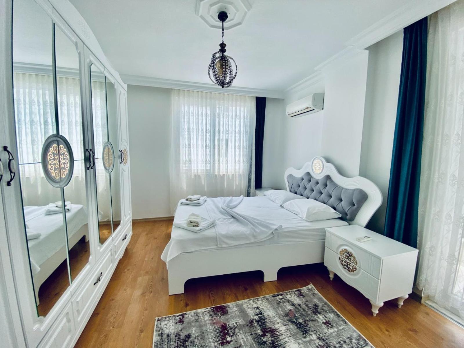 Konyaalti Furkan Family Apartment *