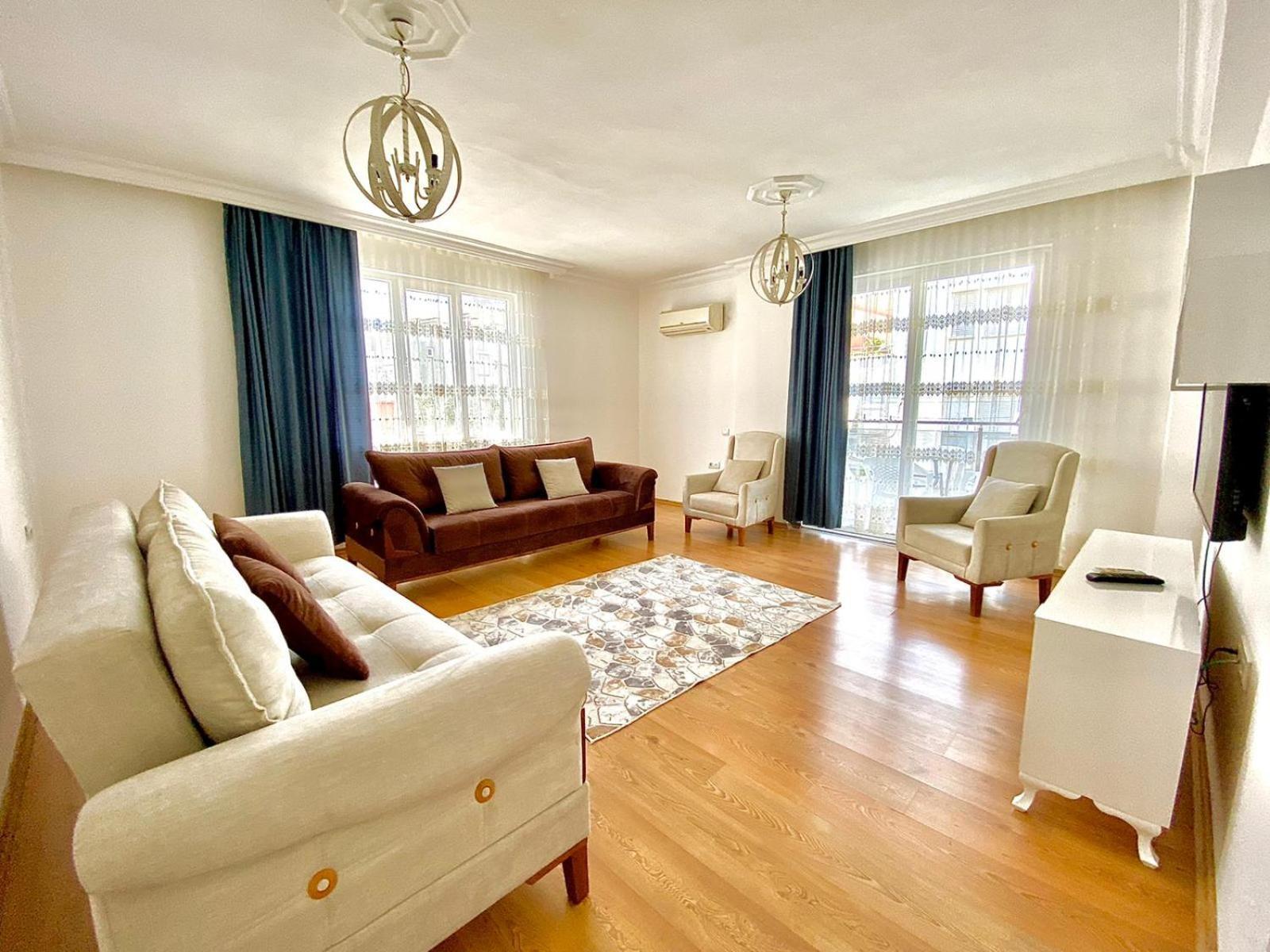 Konyaalti Furkan Family Apartment