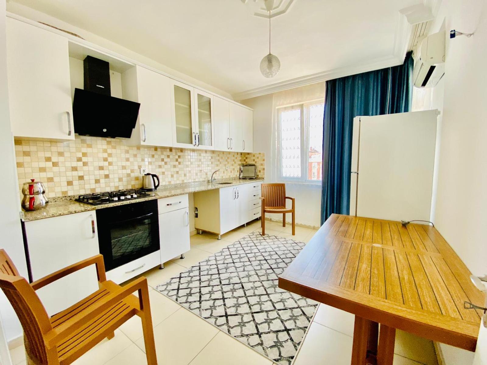 Apartment Konyaalti Furkan Family