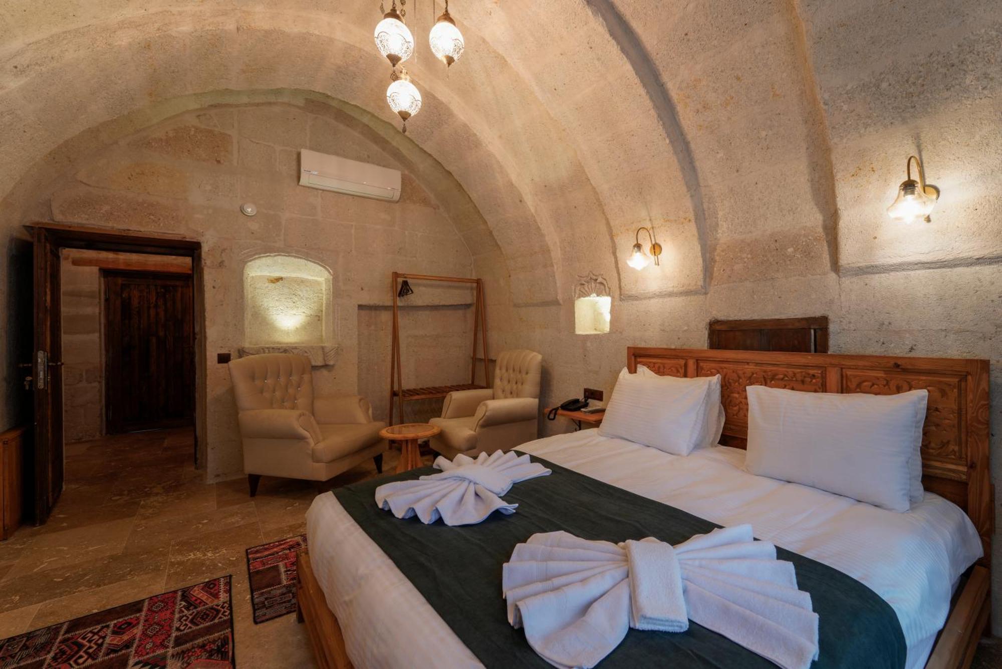 Escape Cave Goreme