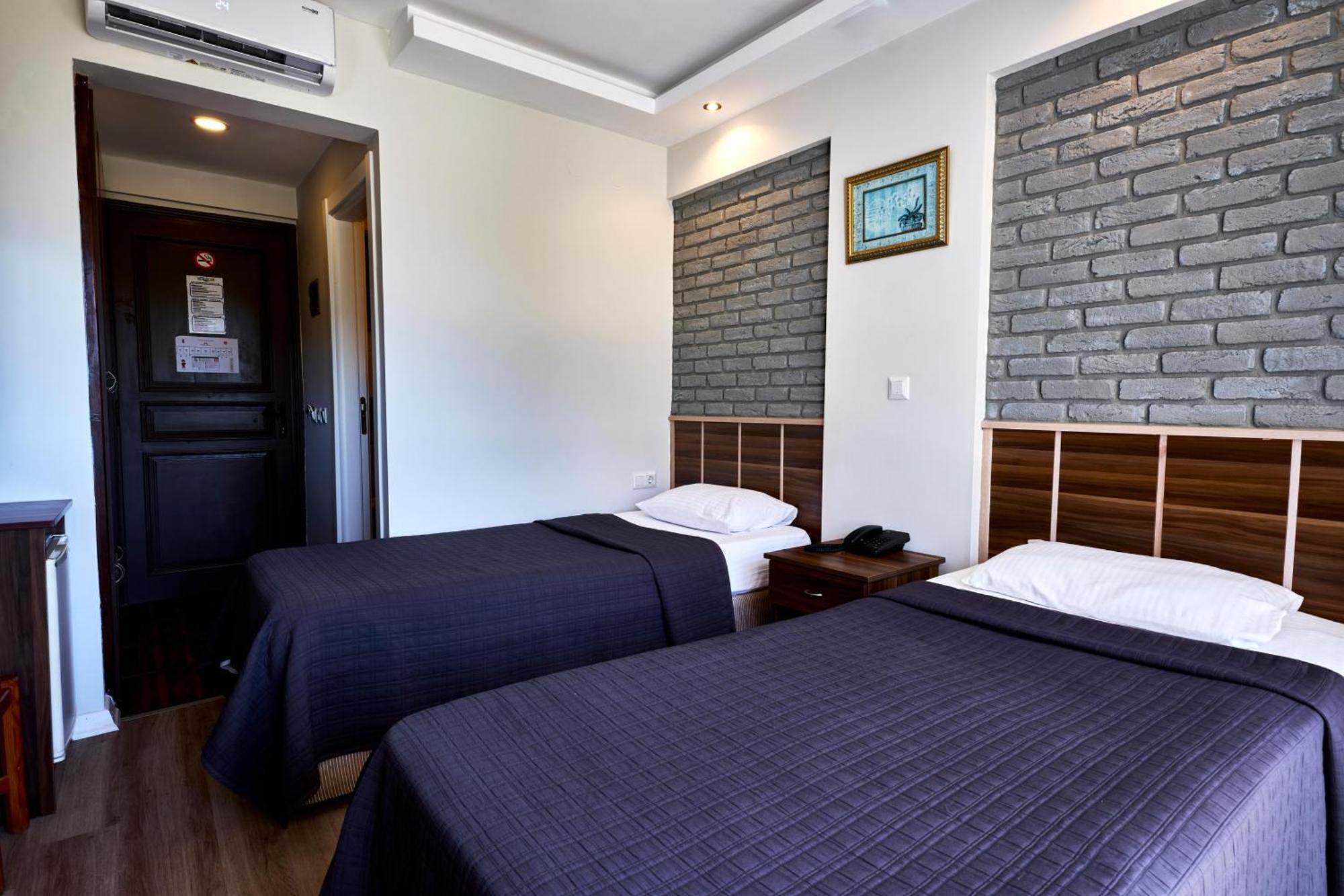 Hotel Aquarius