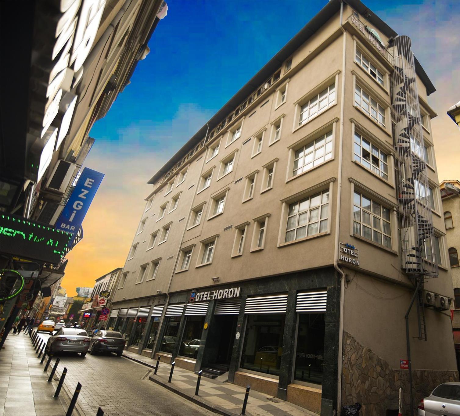 Hotel Horon