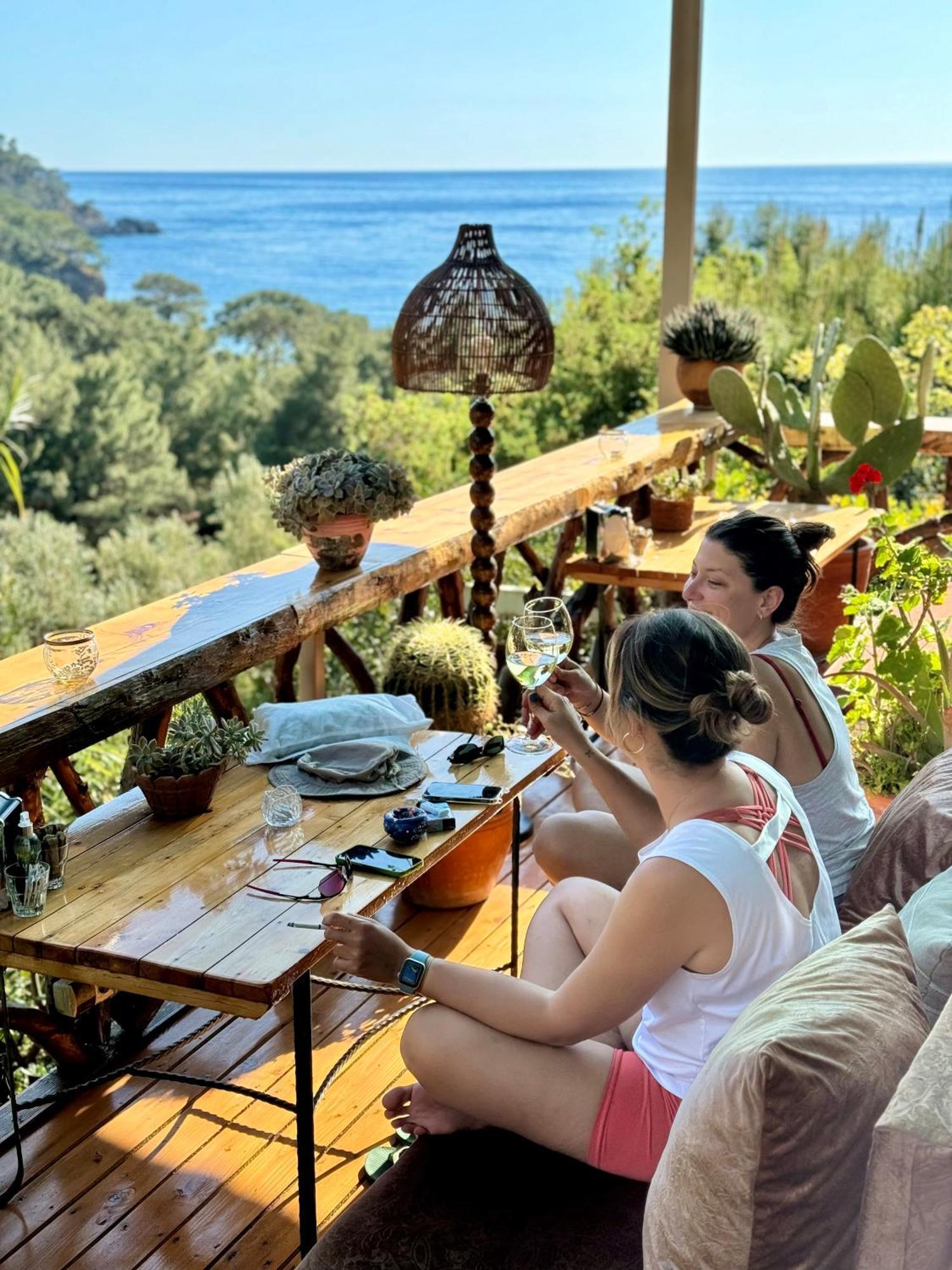 Turan Hill Lounge 4* Faralya