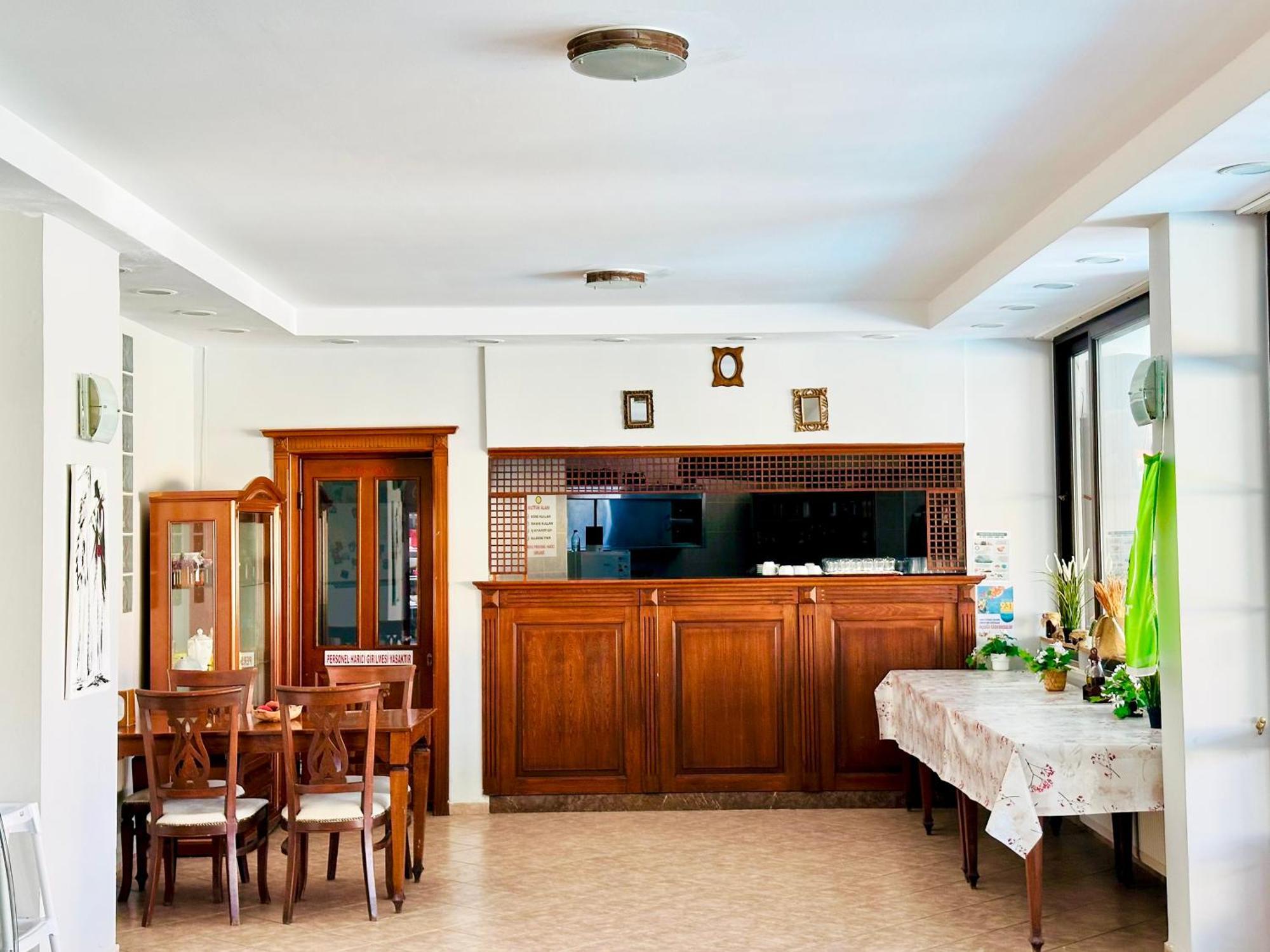 Villa Anfora Hotel 3*