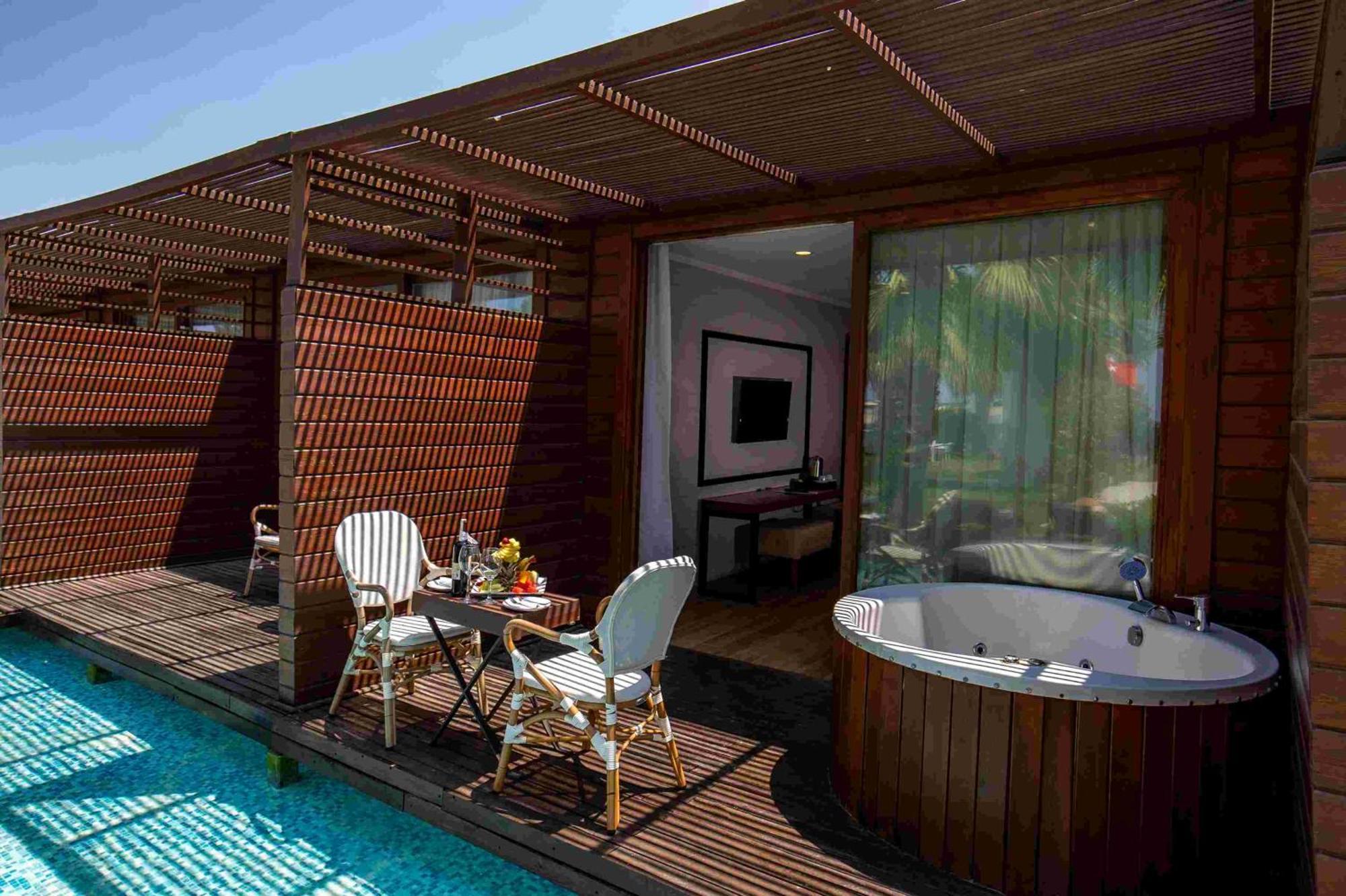 Risus Hotel 3*