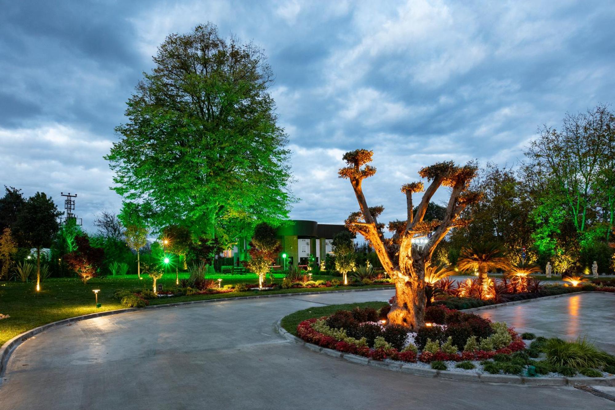 Hotel Ng Enjoy 5*