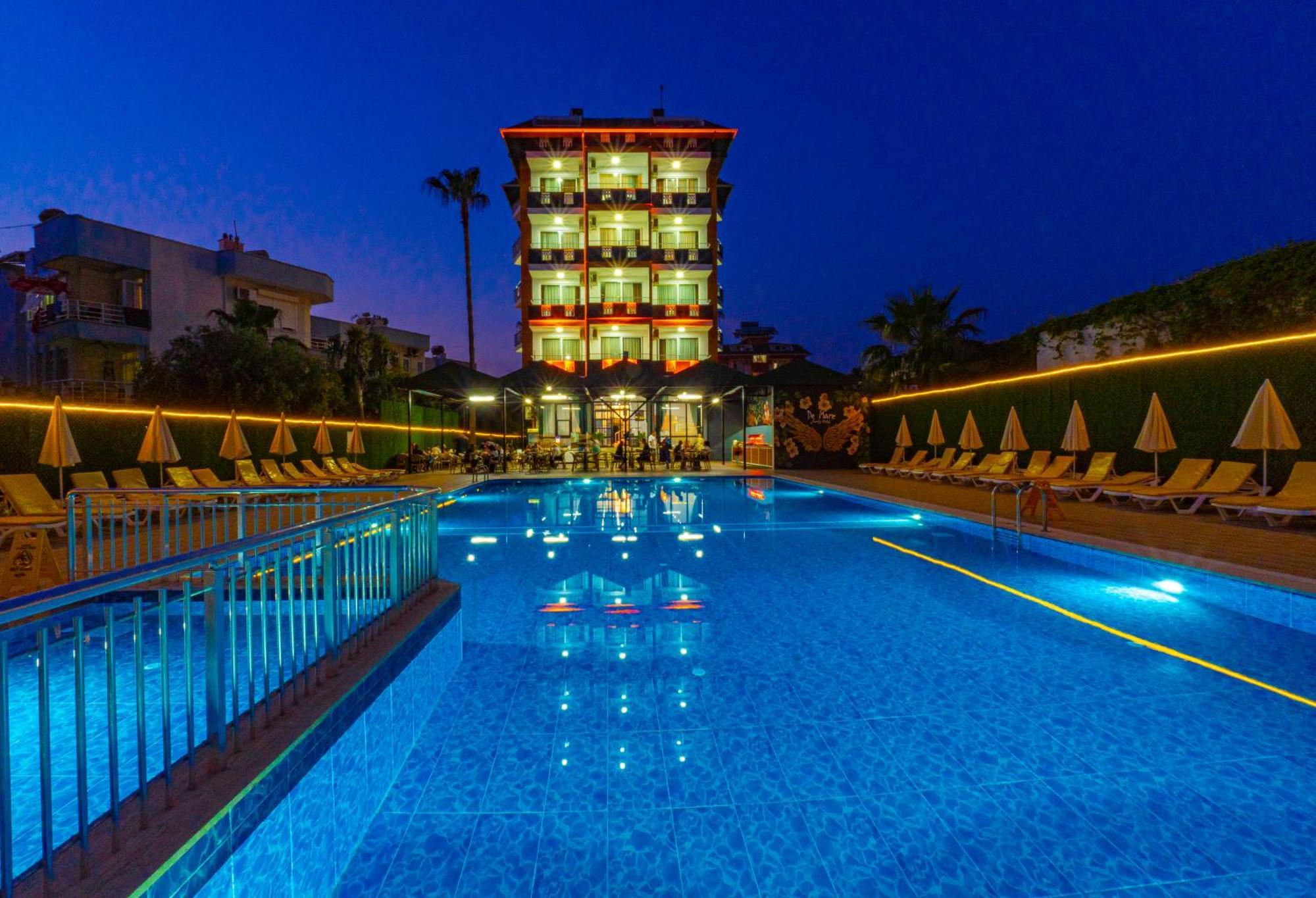Hotel De Mare Family 3*