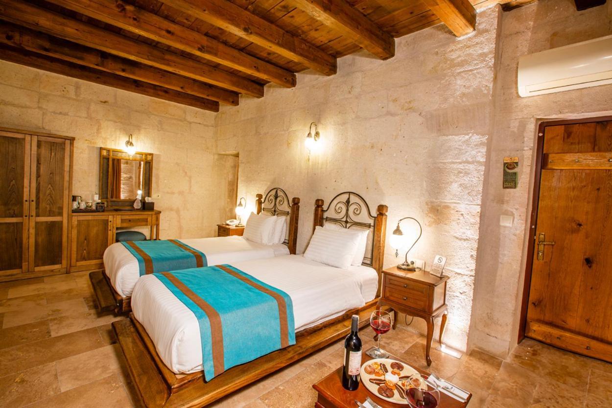 Imperial Cave & Hotel