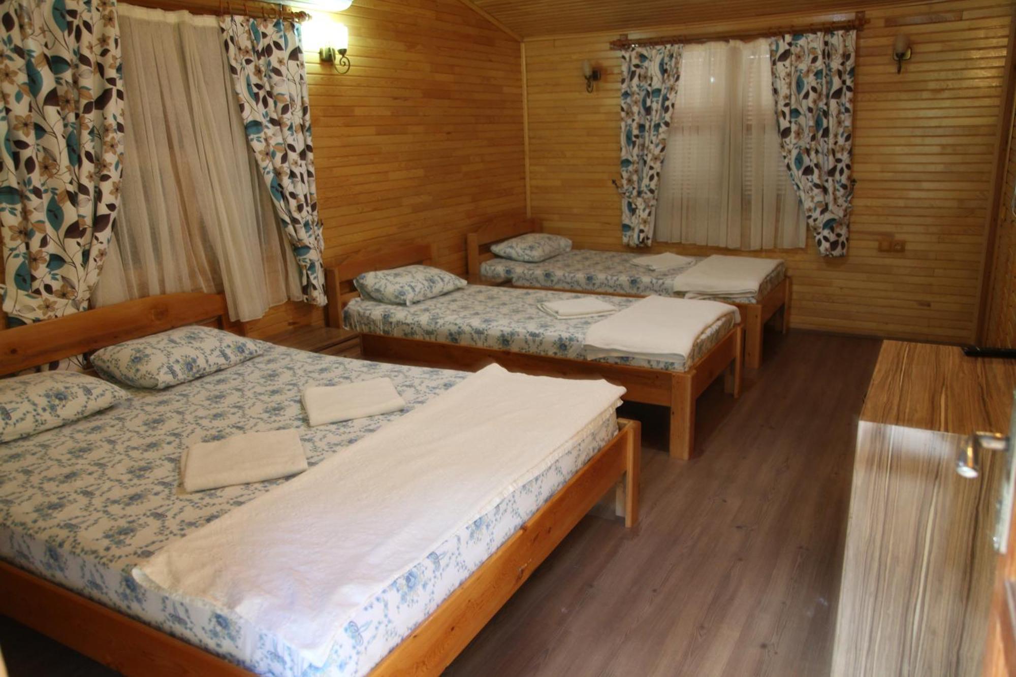 Guest house Varuna & Restaurant *