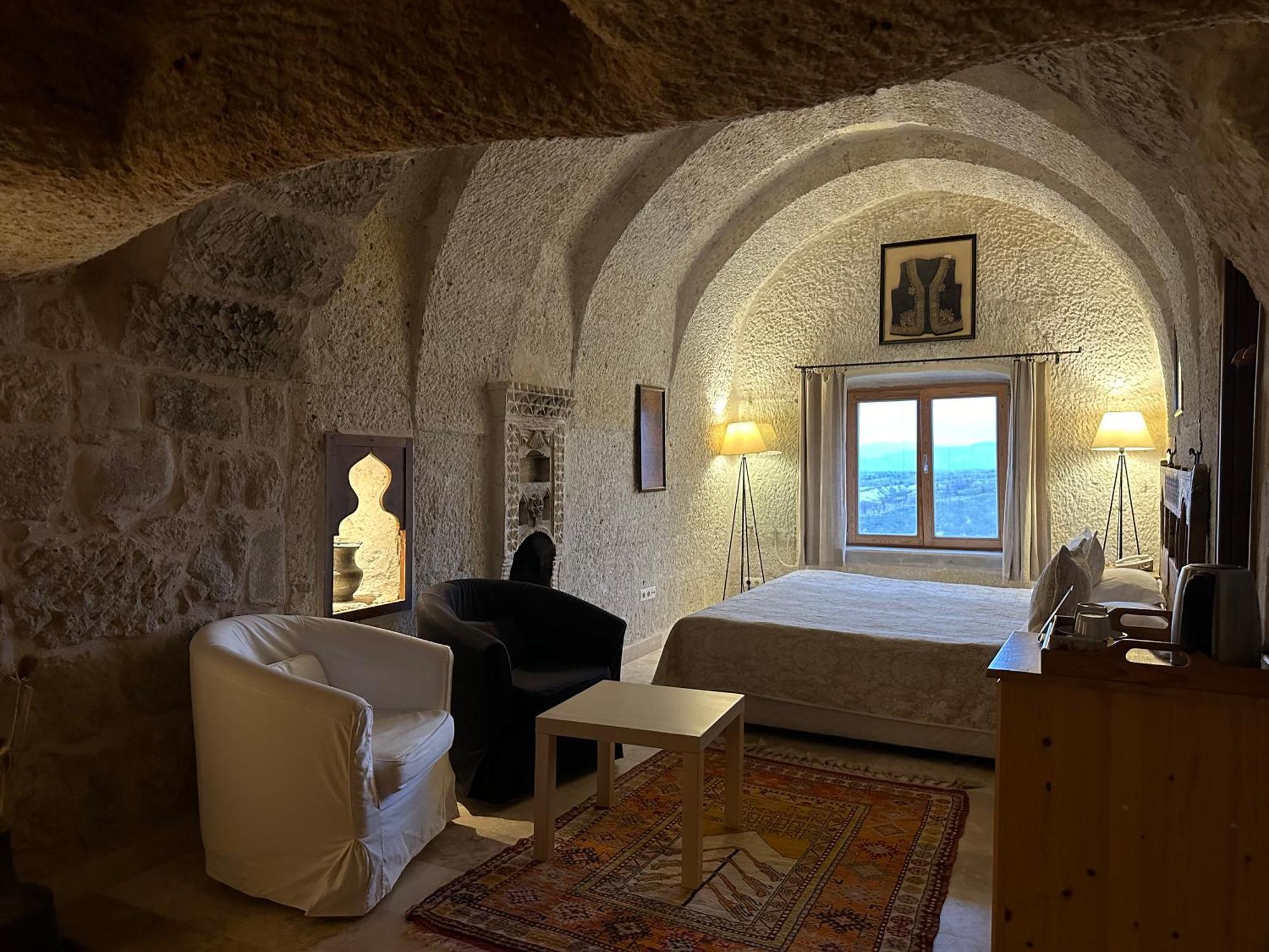 Hotel Kistar Cave