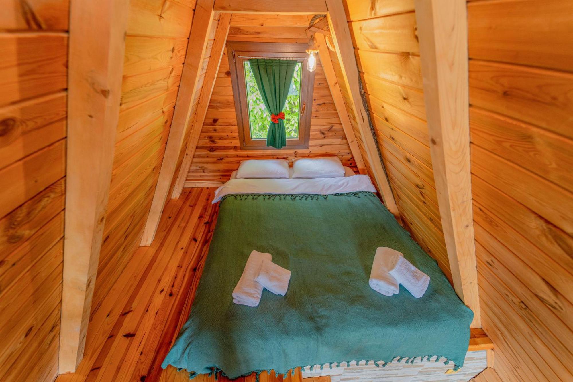 Bed & Breakfast Pera Ardesen