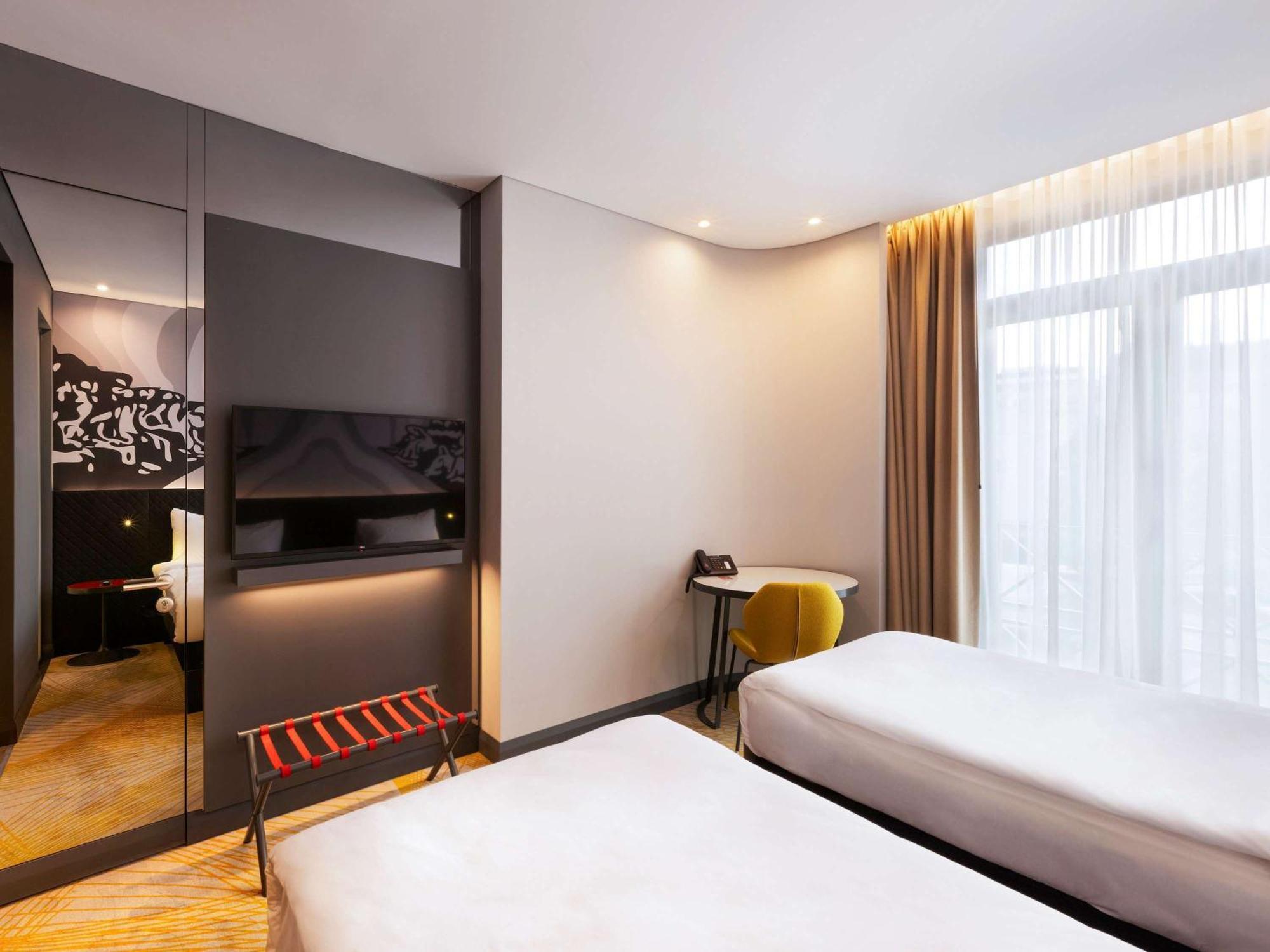 Hotel Ibis Styles Merter 5*