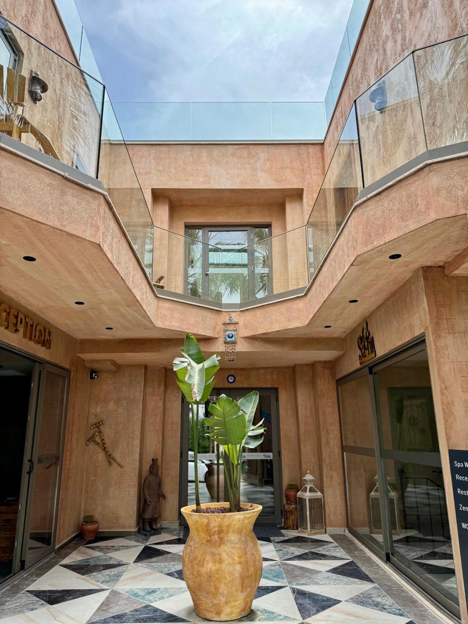 Sezz Wellness Adult Only Hotel