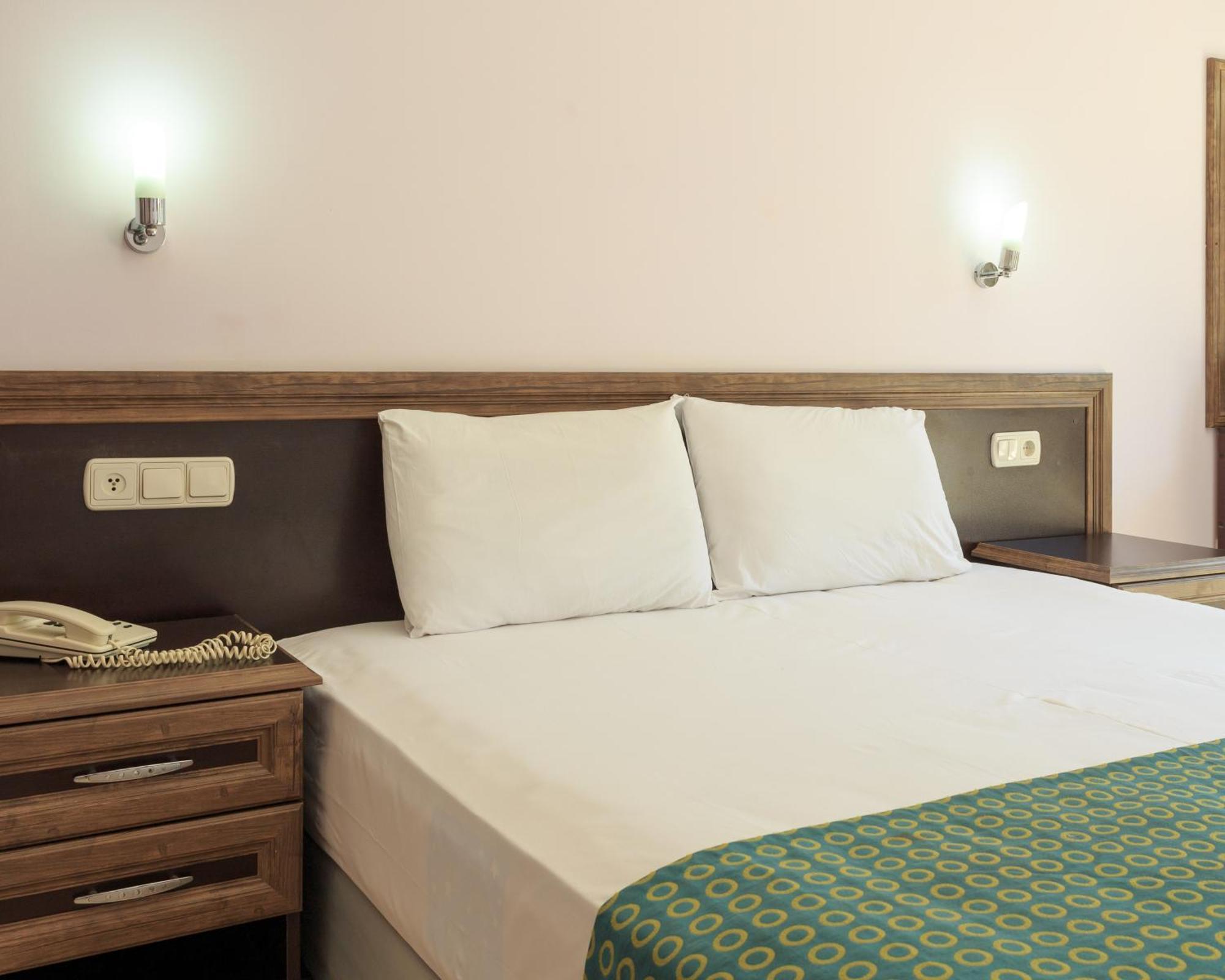 Hotel Flamingo & - Pet Friendly 3*