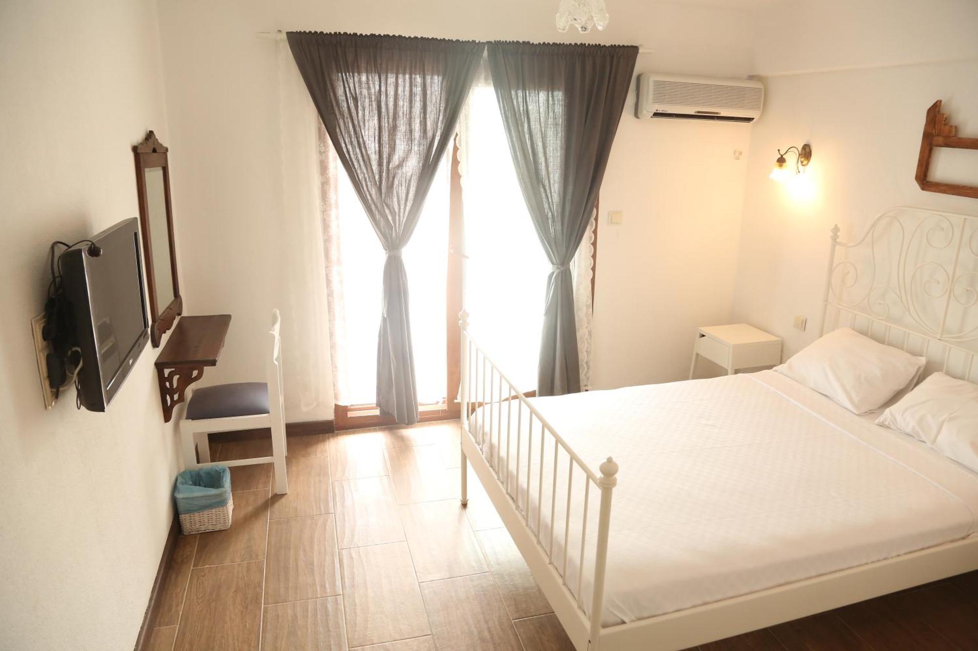 Homestay Parva Port *