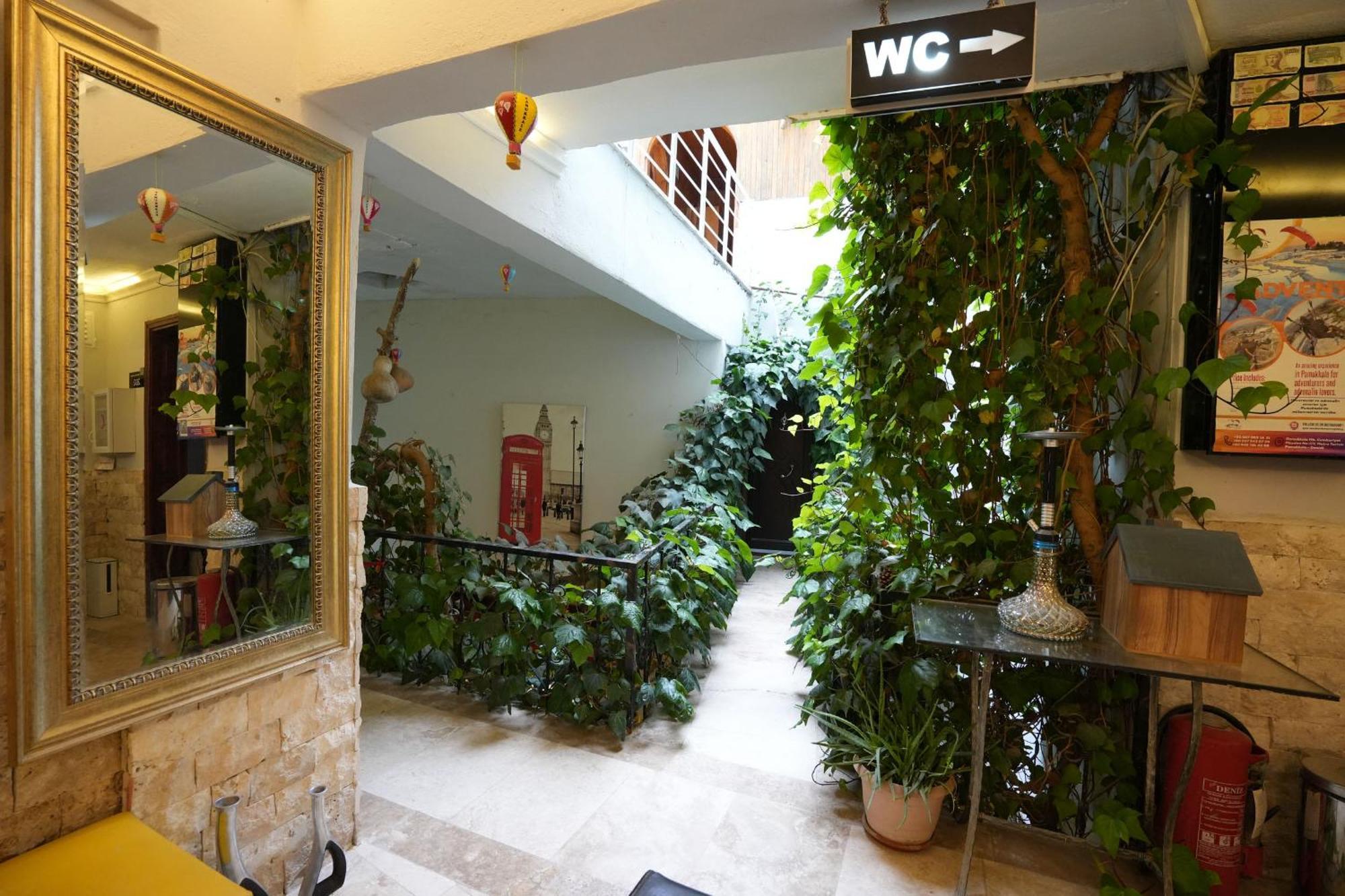 Hotel Ozenturku