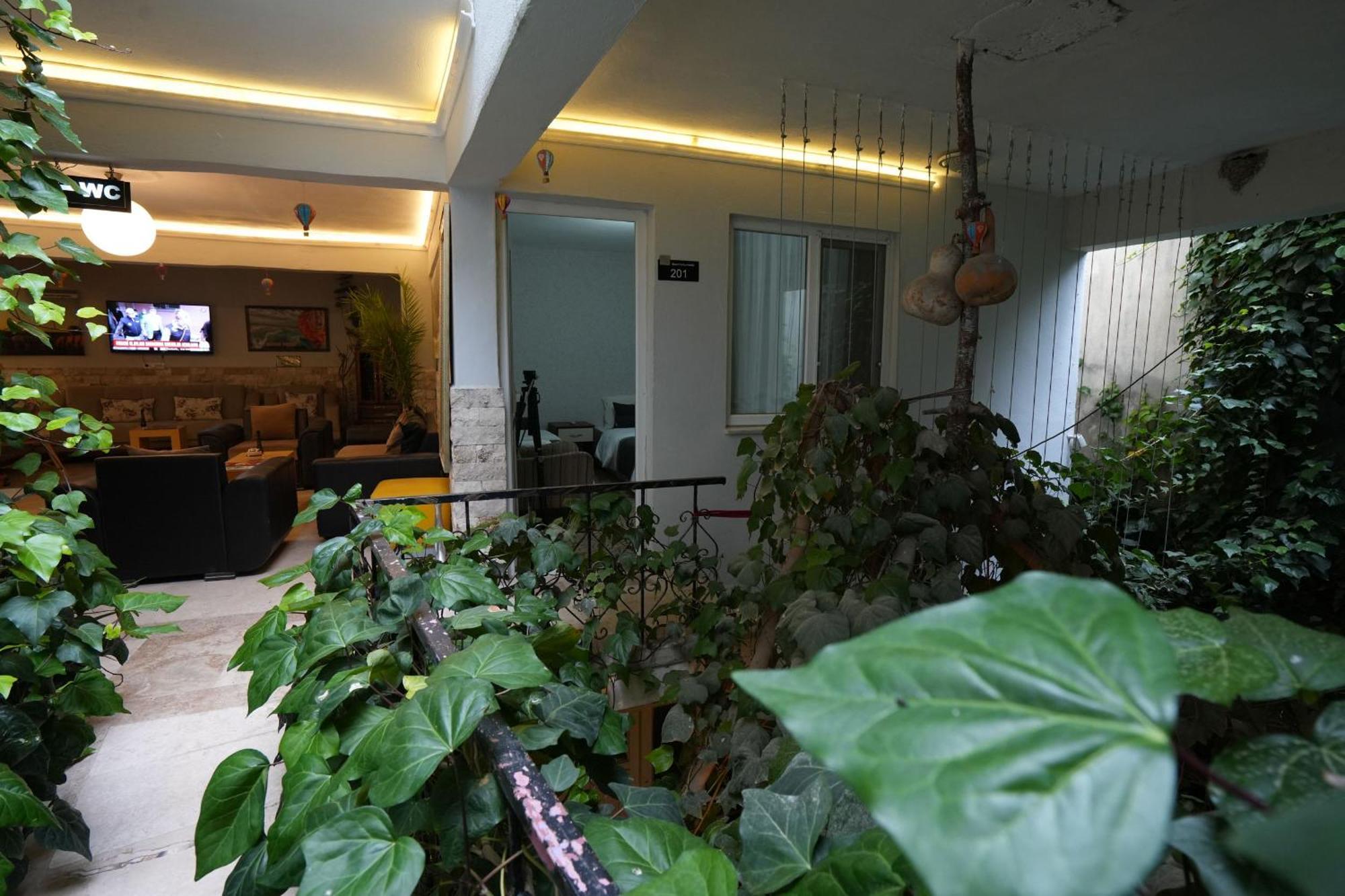 Hotel Ozenturku 3*