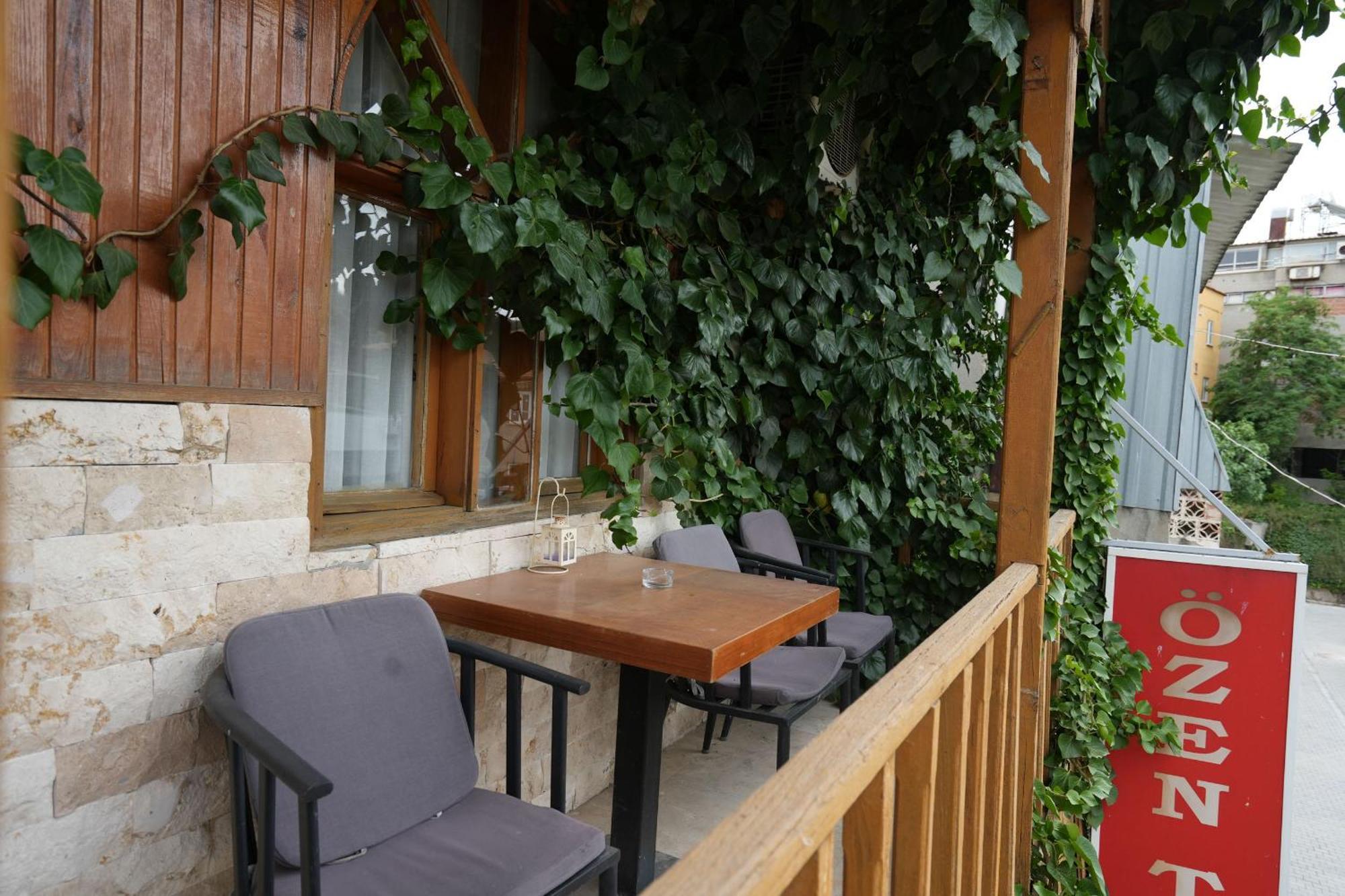 Ozenturku Hotel