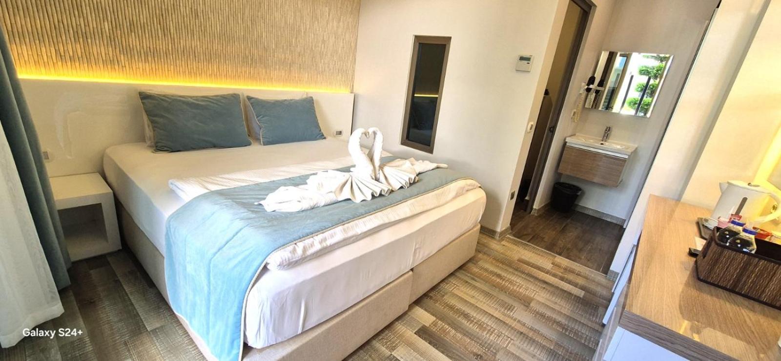 Hotel The D 4*