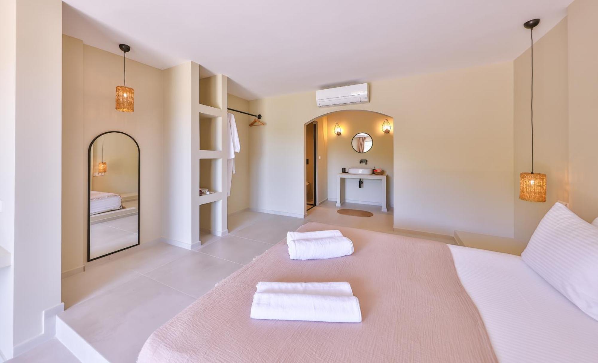 Kairos Hotel