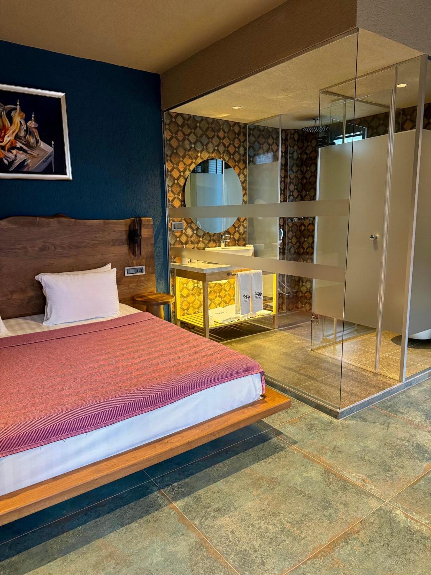 Sezz Wellness Adult Only Hotel