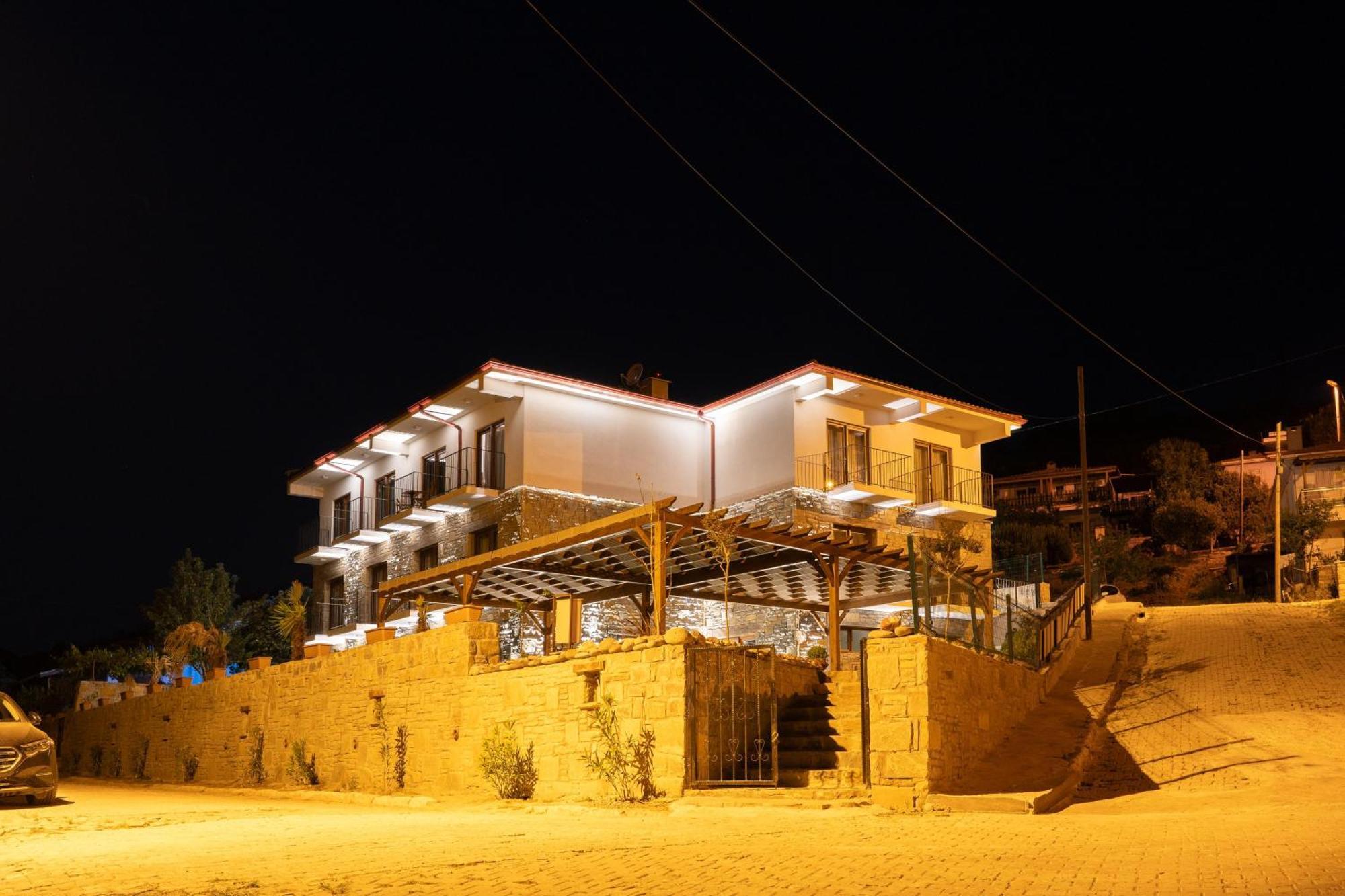 Terra Gaia Hotel *