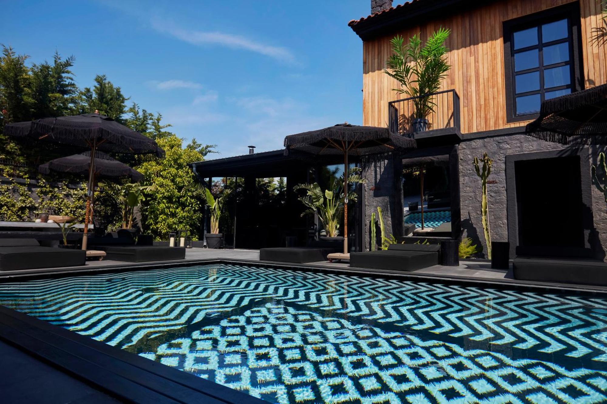 The Local House Alacati Hotel *