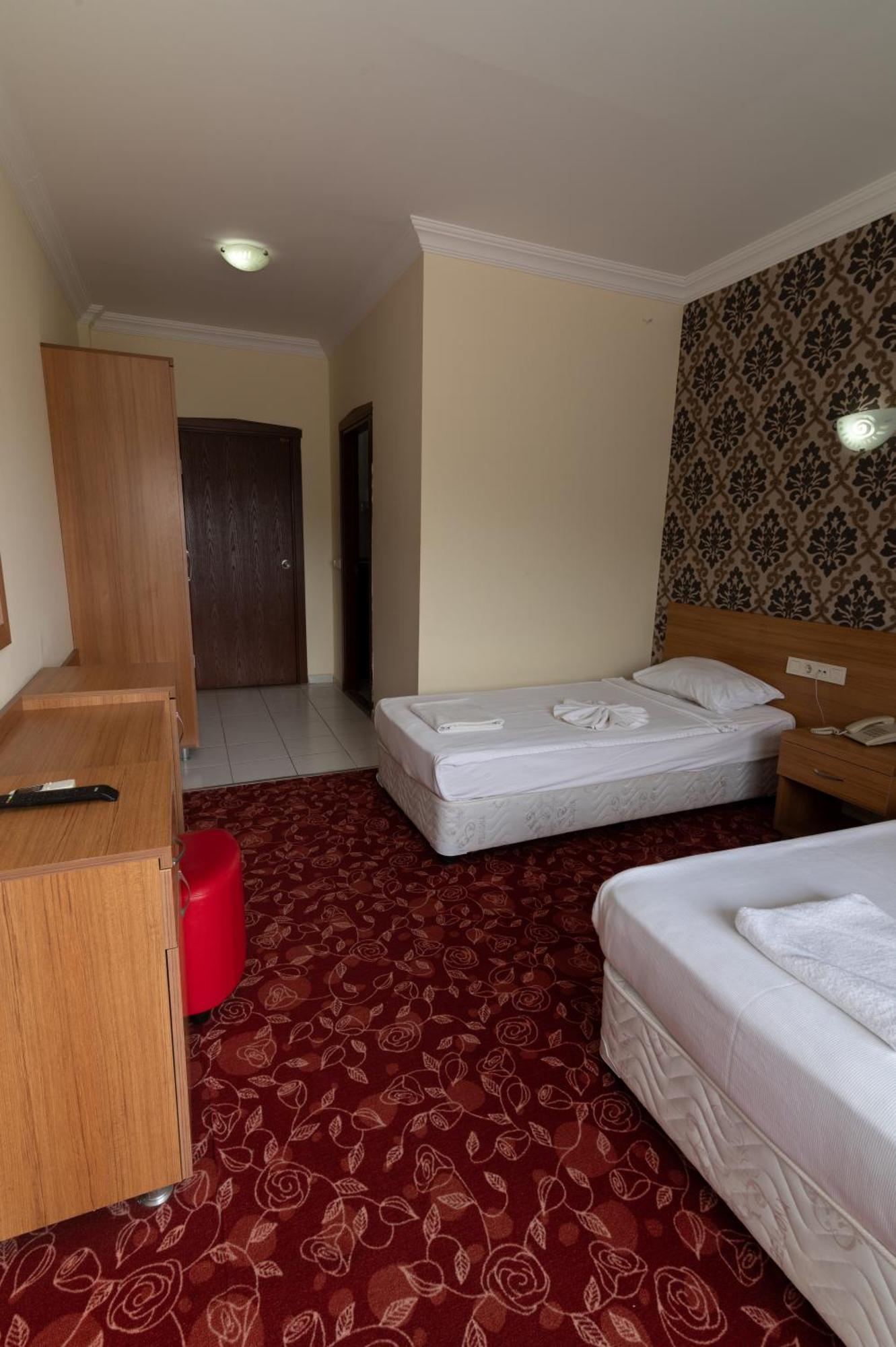 Hotel Grand Derin