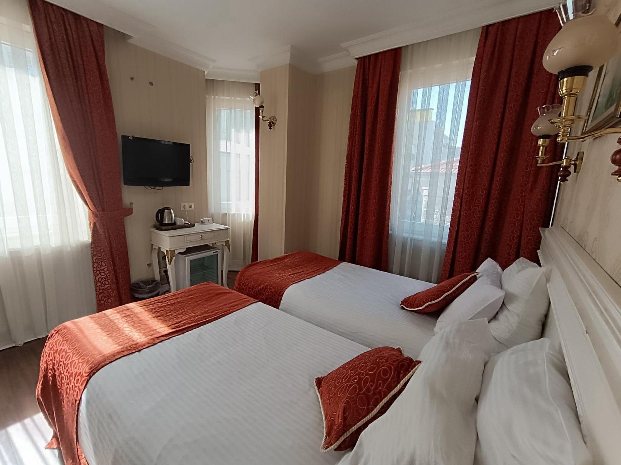 Hotel Golden Horn