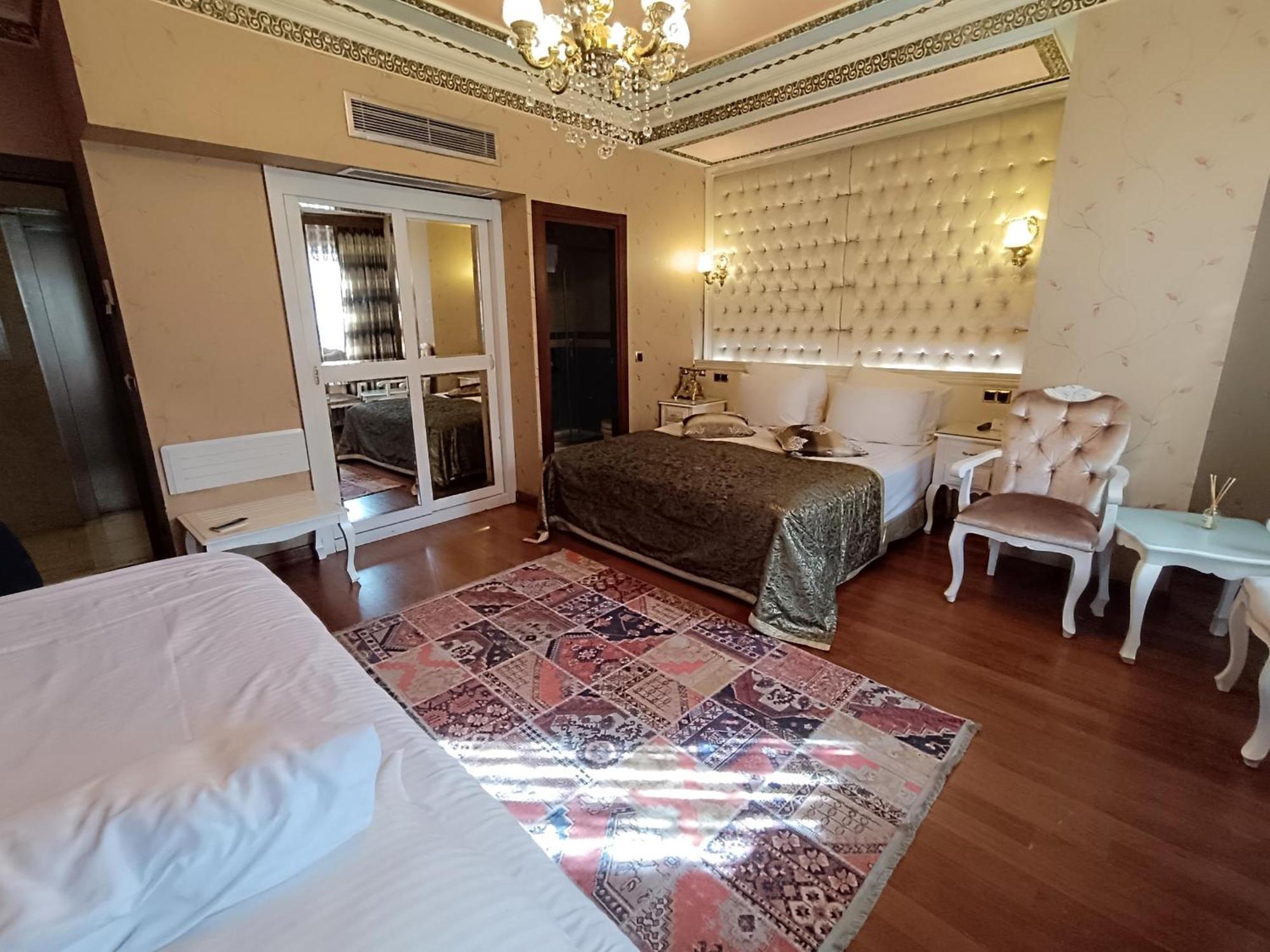 Golden Horn Hotel 4*