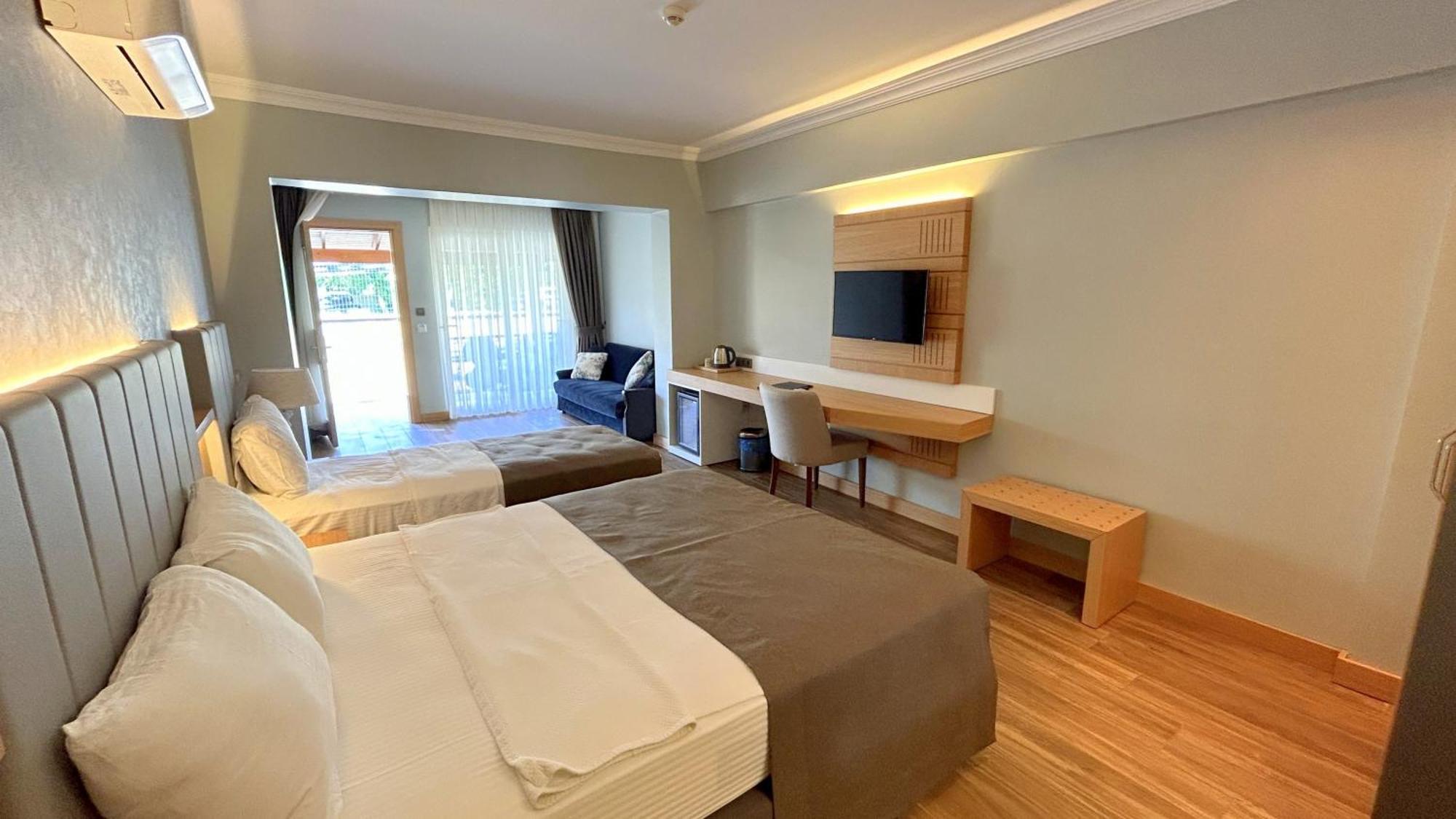 Istankoy Hotel 3*