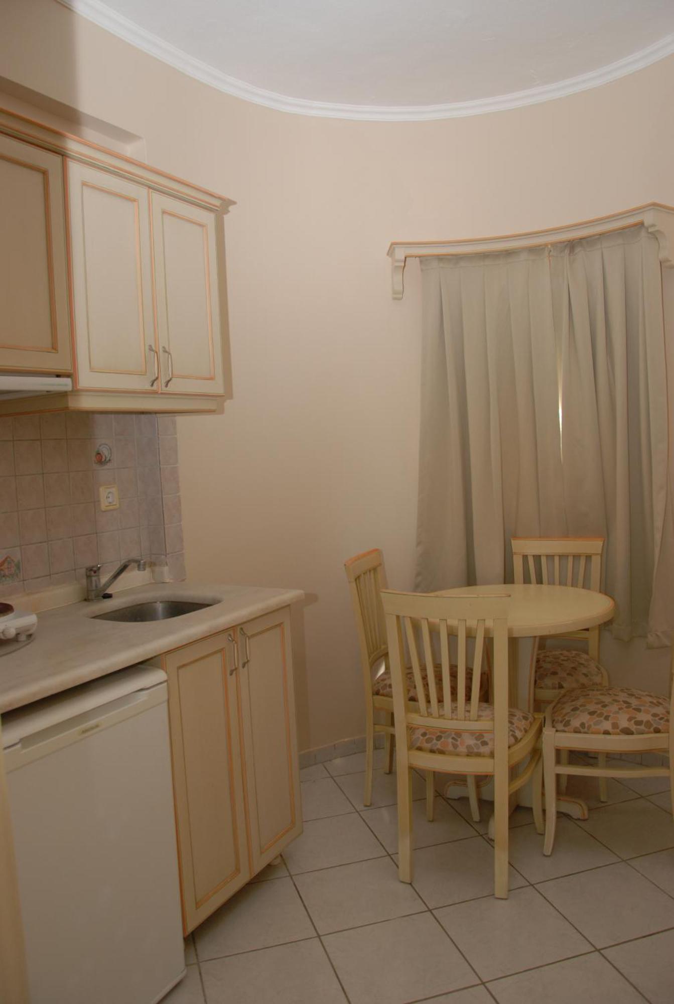 Tropicana 3*