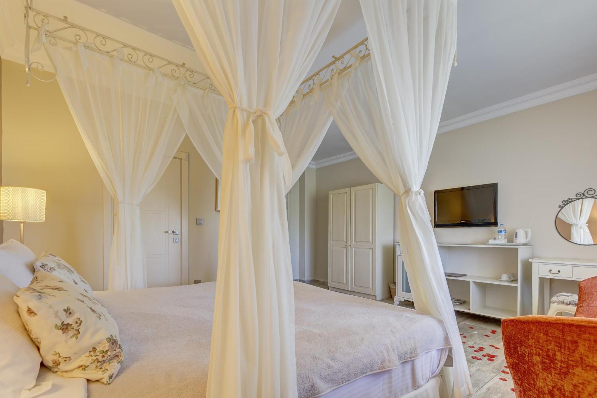 Greenline (adults Only) Inn 4*