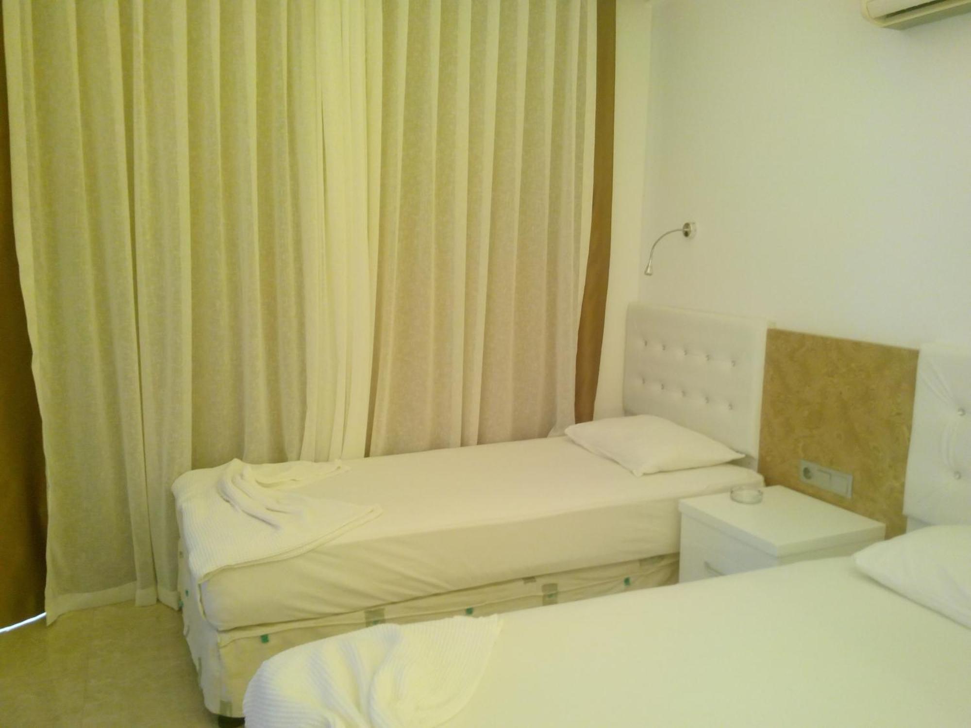 Ferah Hotel 3*