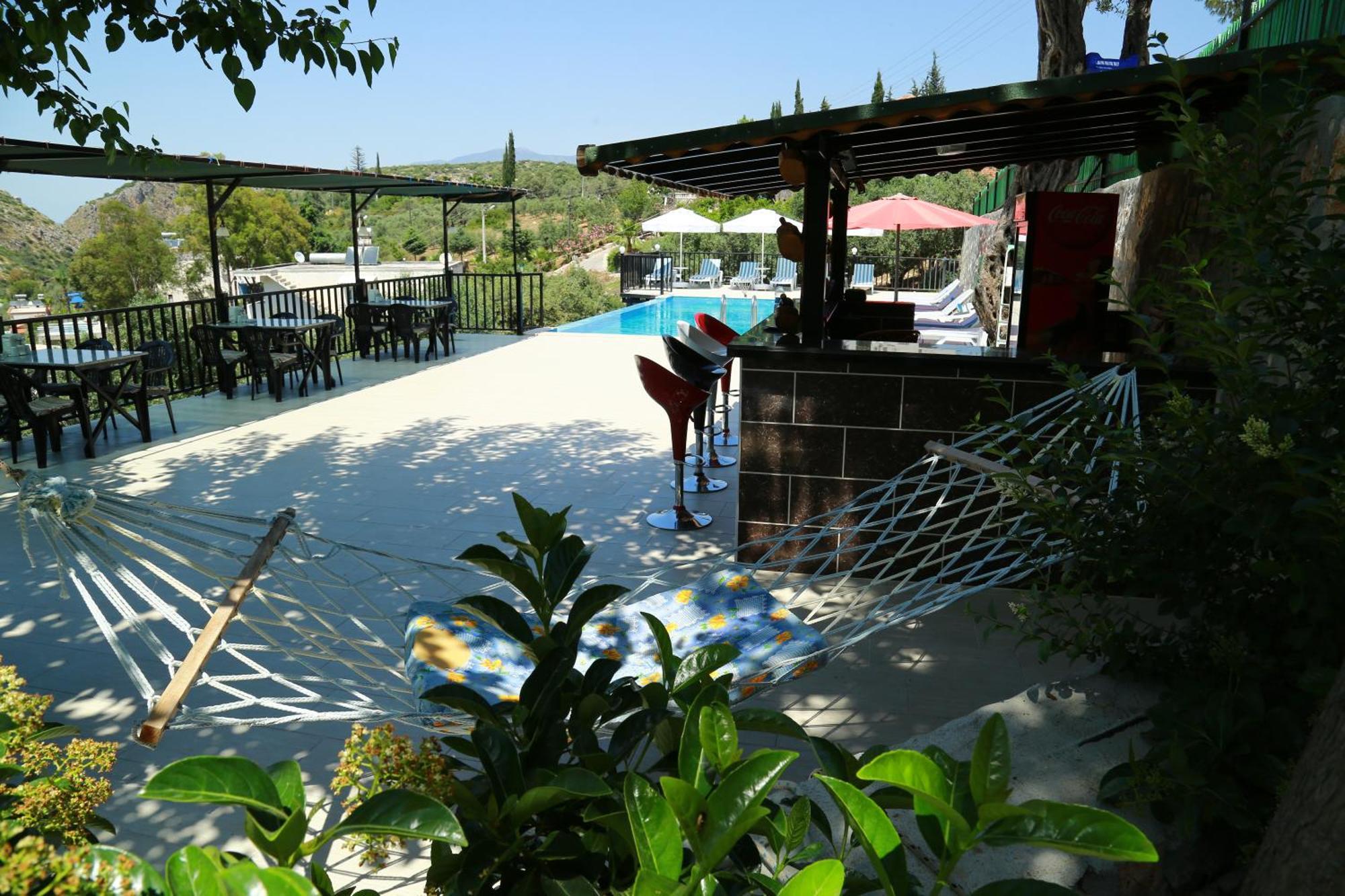 Sema 3* Patara