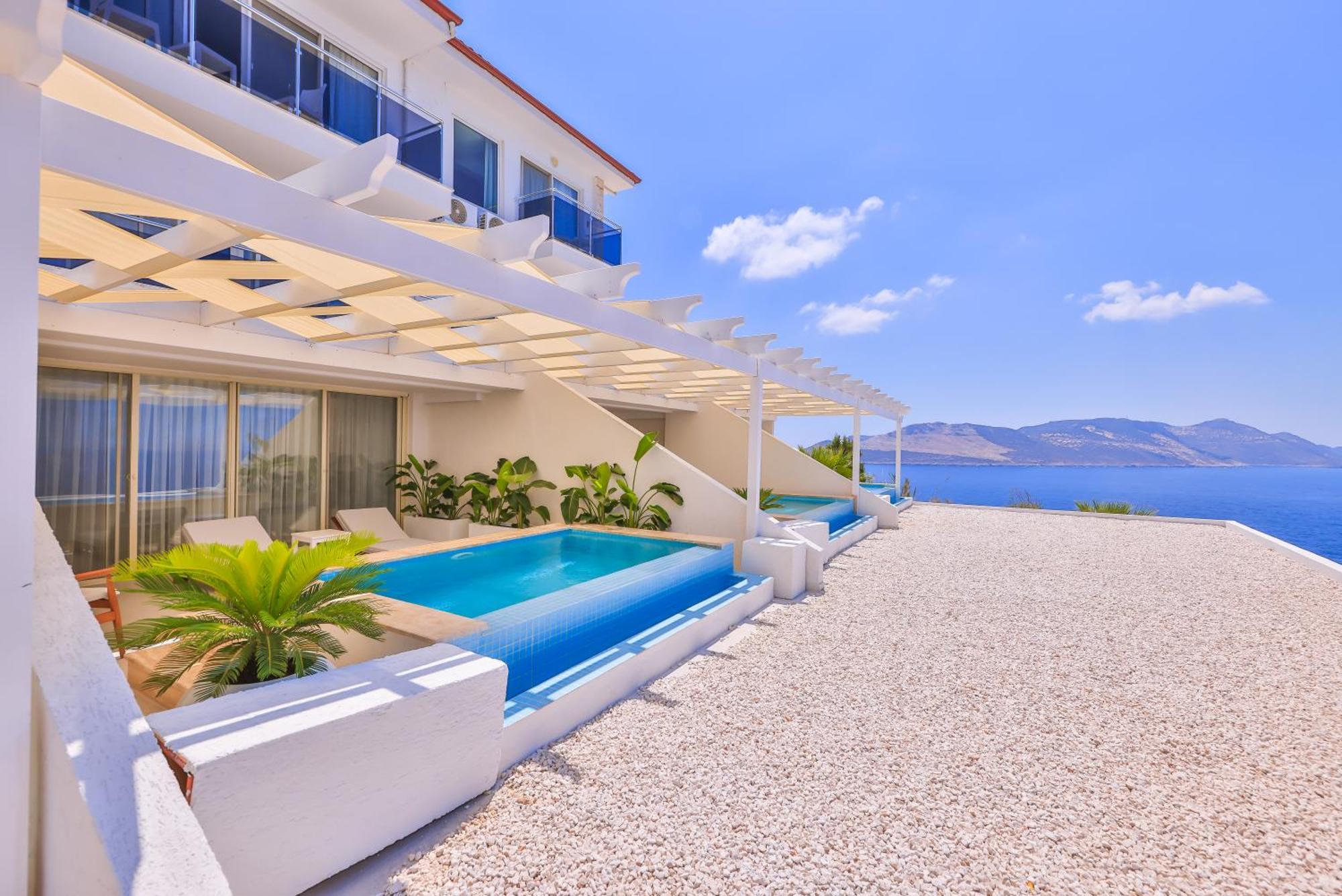 Hotel La Kumsal 3*