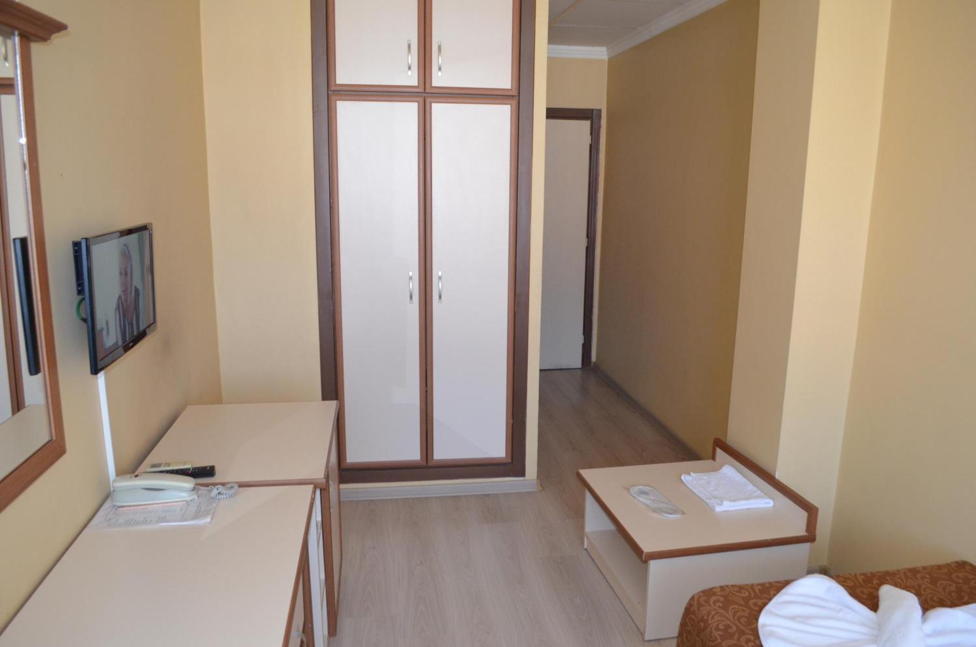 Ayvalik Palas Hotel 2* Ayvalik
