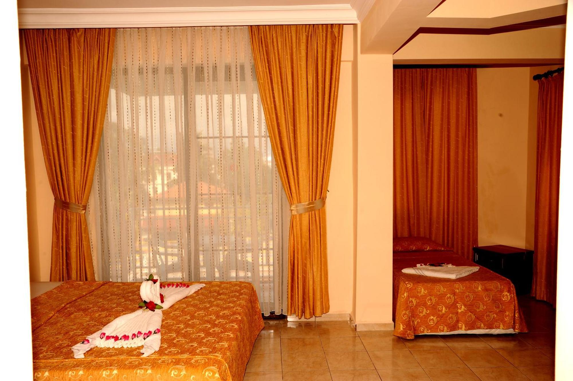 Selge Hotel 3*