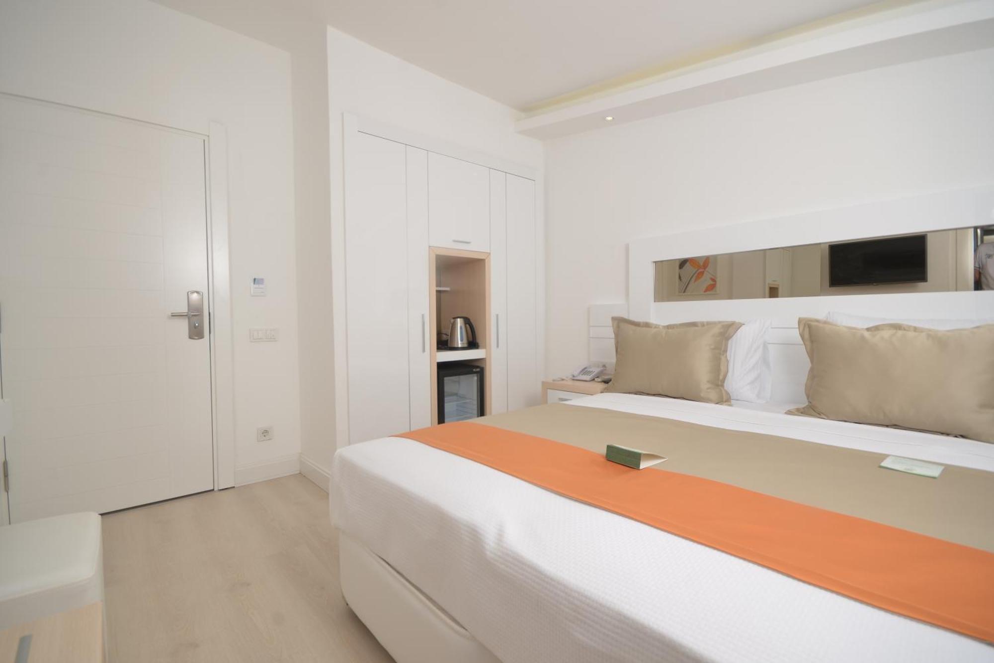 Doc's Hotel Kemer