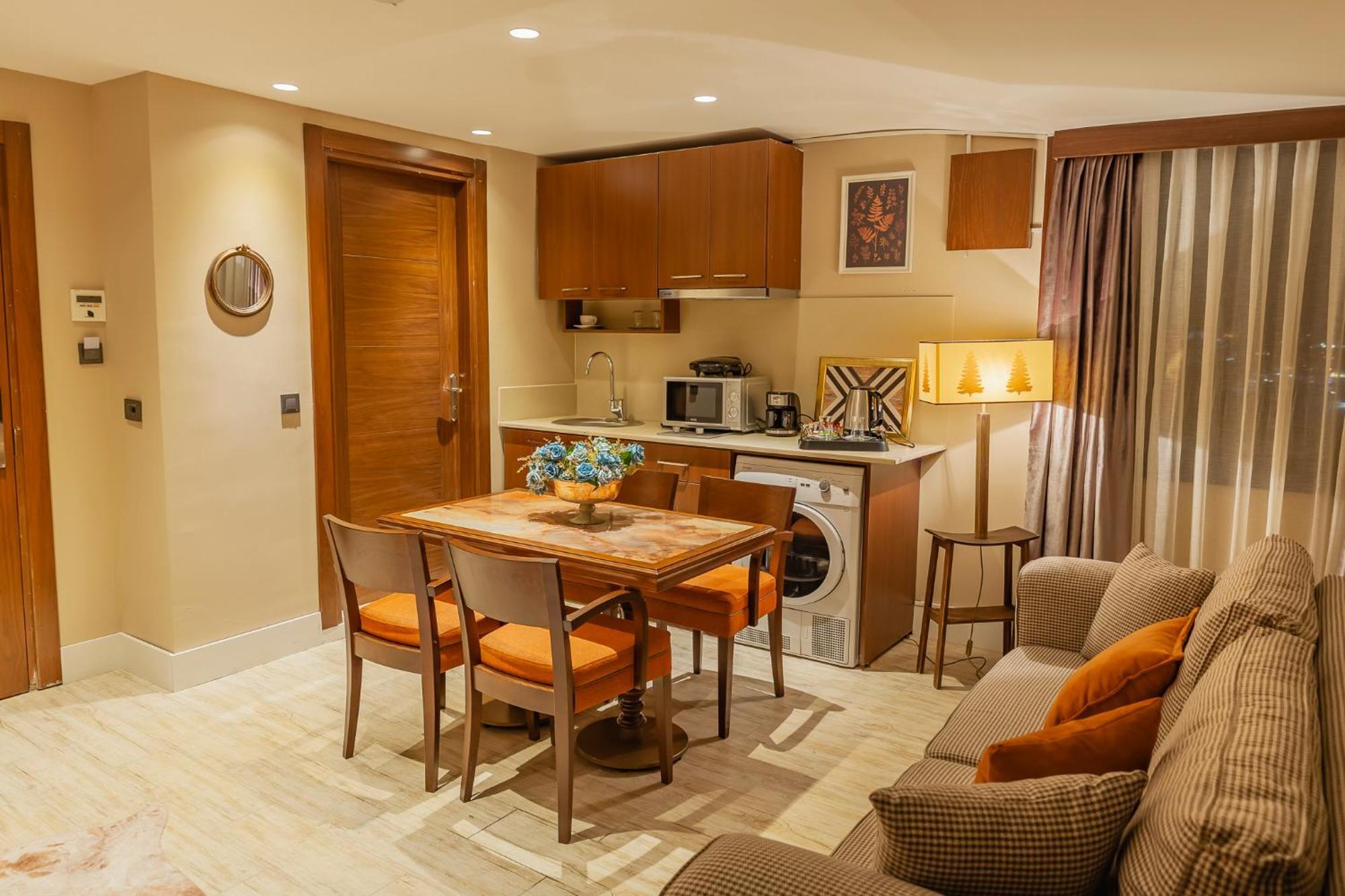 Aparthotel Lord Morgan & Exclusive Design Cihangir