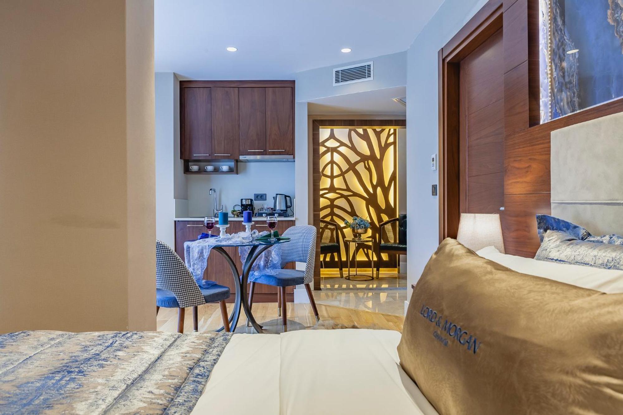 Lord Morgan & Exclusive Design Cihangir Aparthotel Istanbul