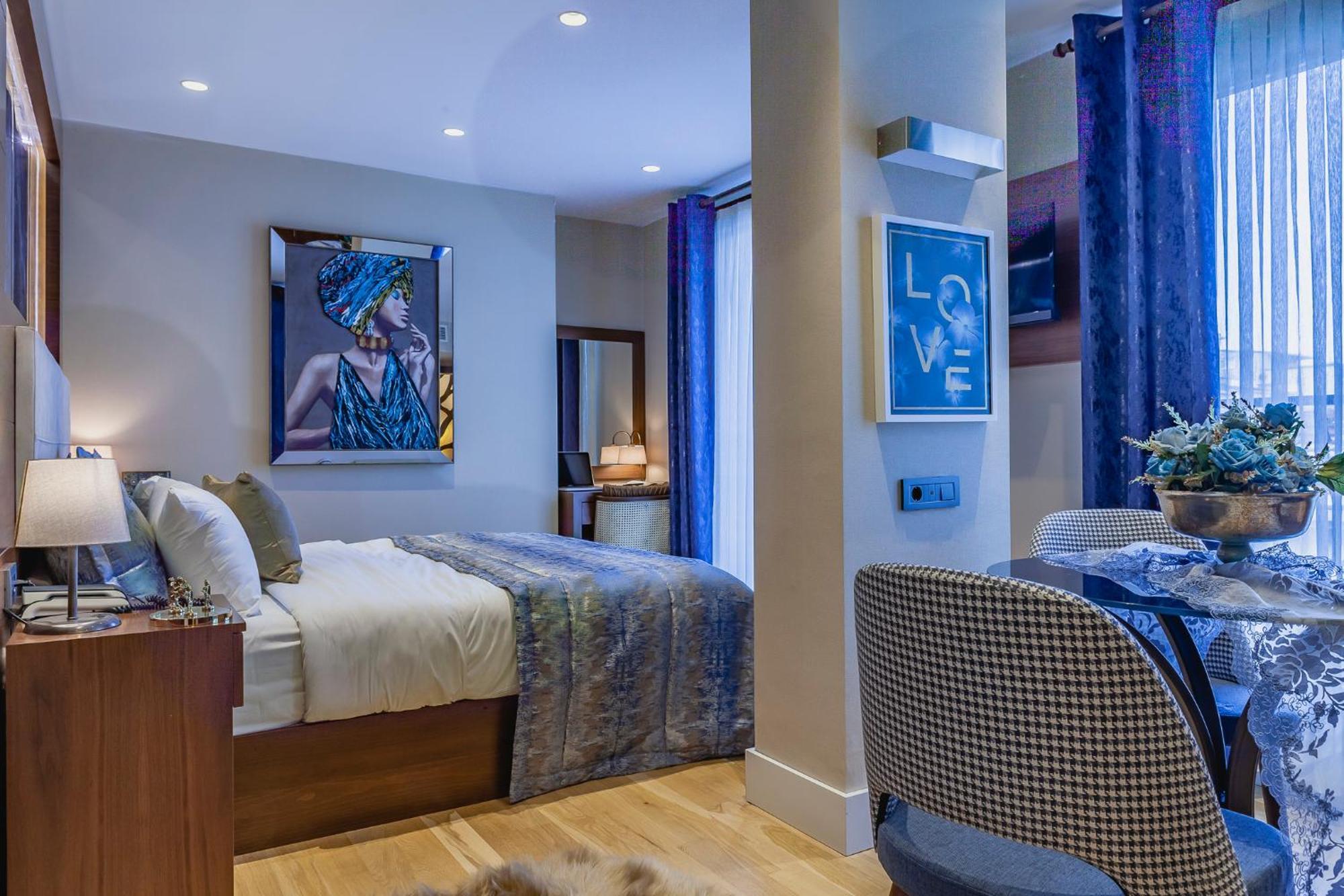 Lord Morgan & Exclusive Design Cihangir Aparthotel 2*