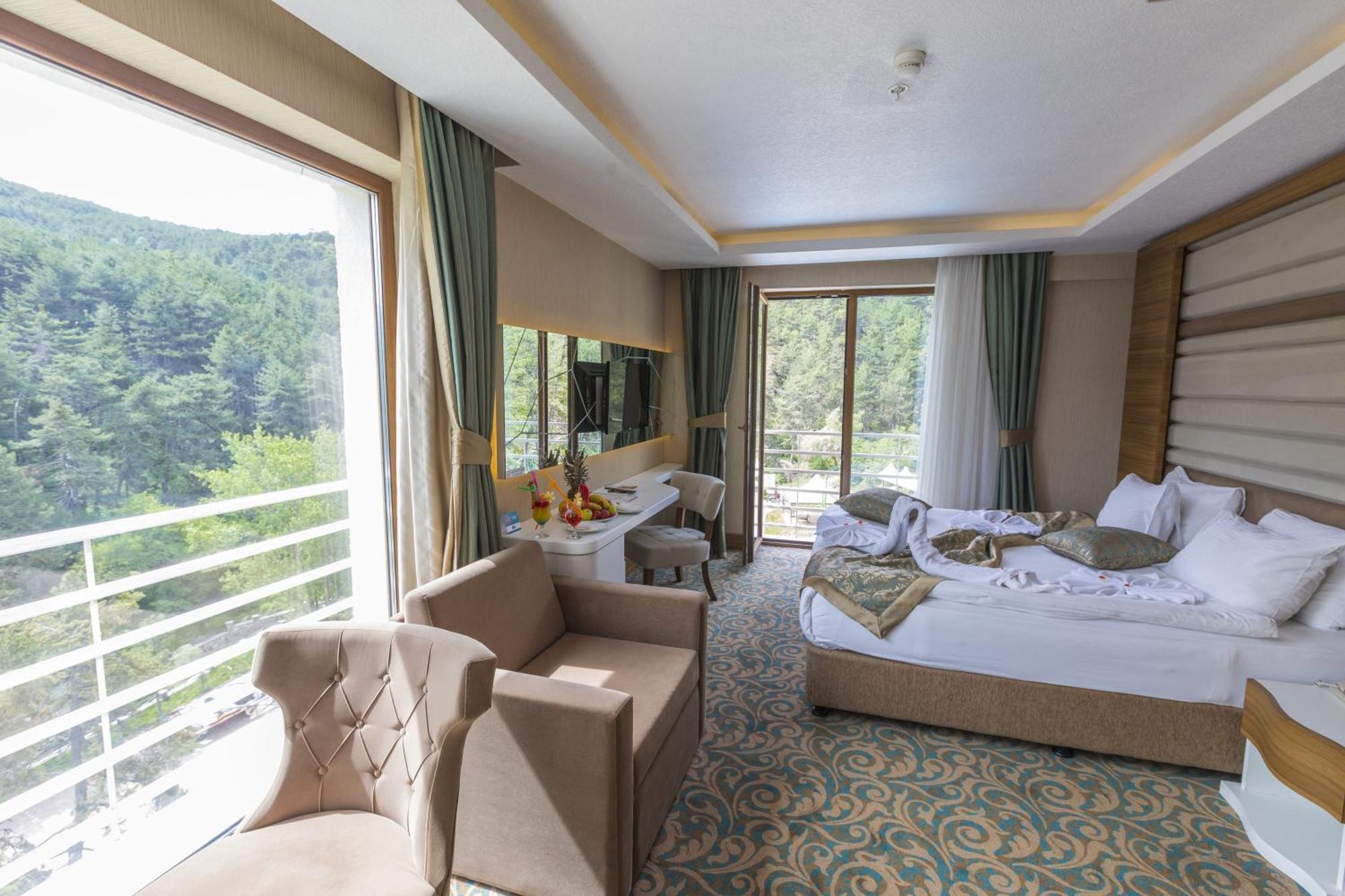 Hotel Cam Thermal &