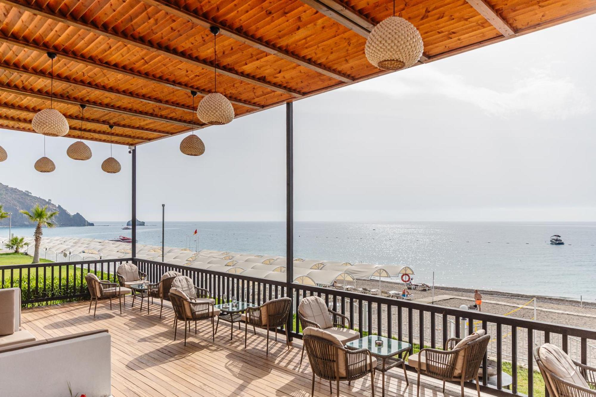 Fun & Sun Club Saphire Hotel