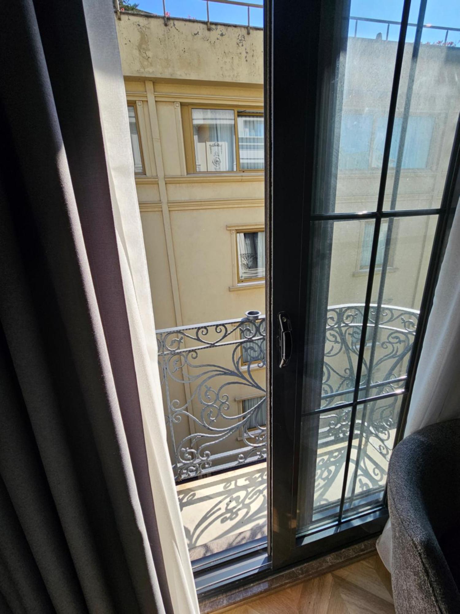 Anthemis Hotel