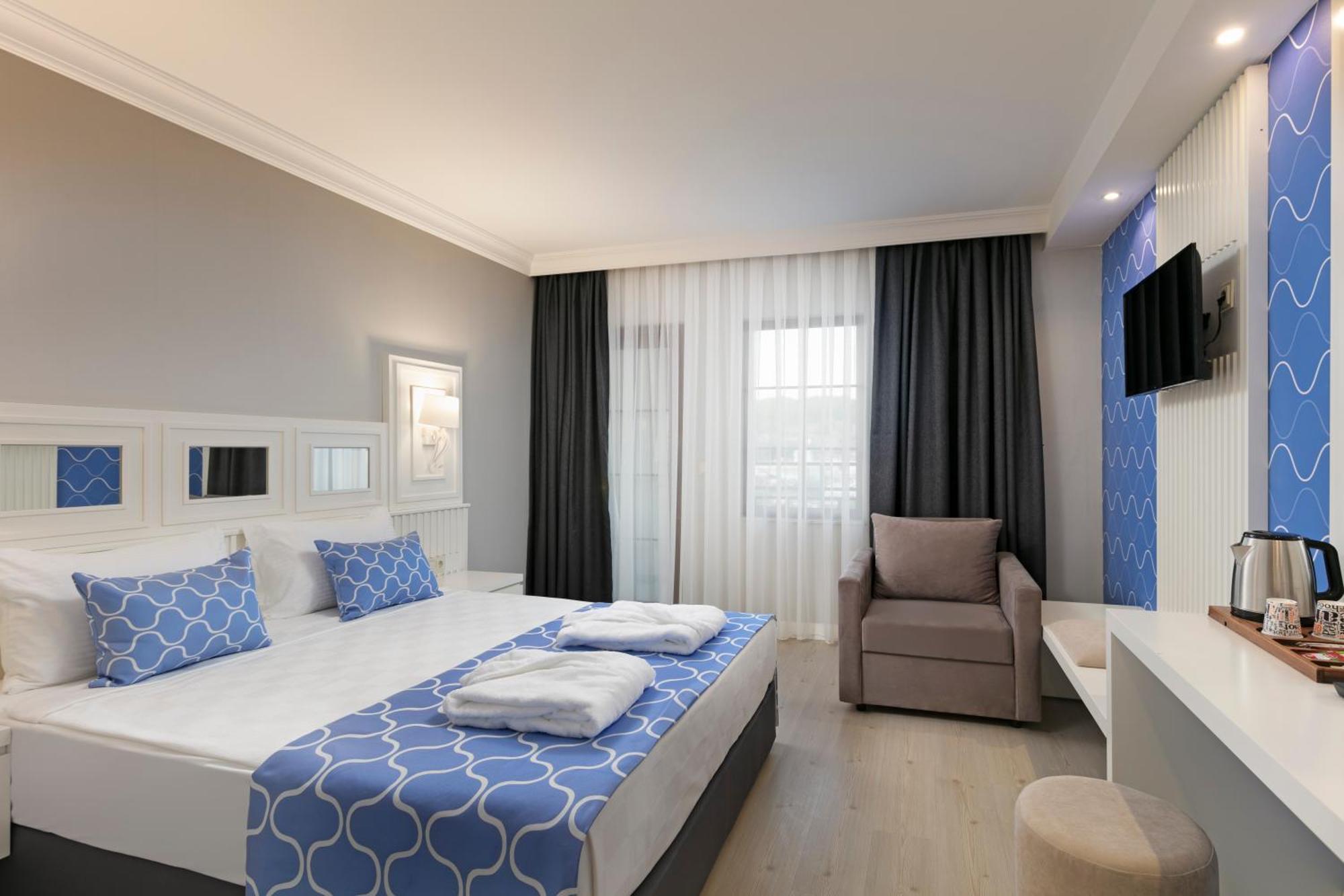 Euphoria Barbaross Hotel