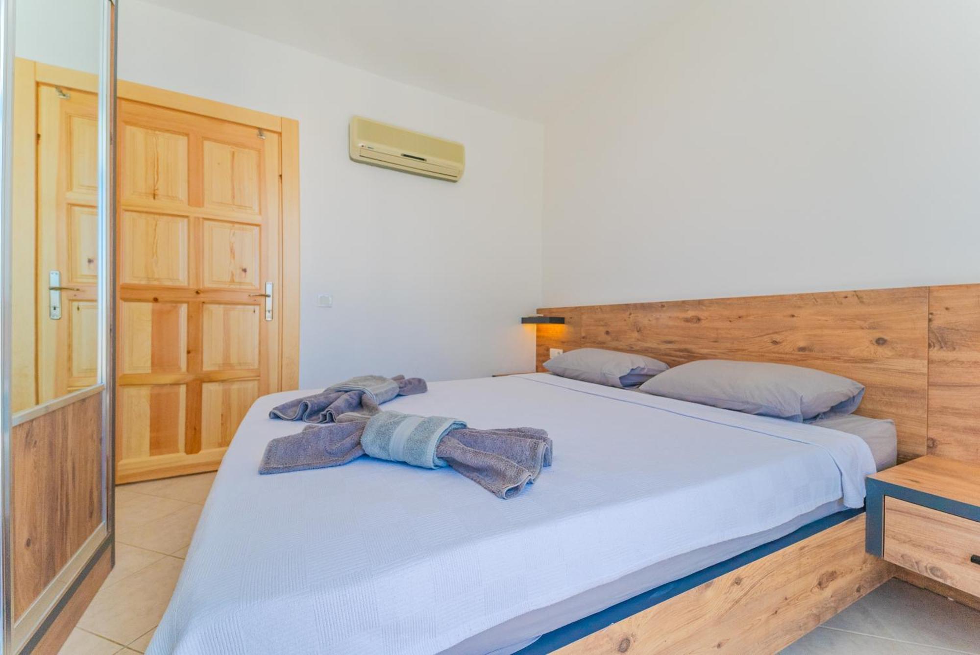 Pazar Kalkan